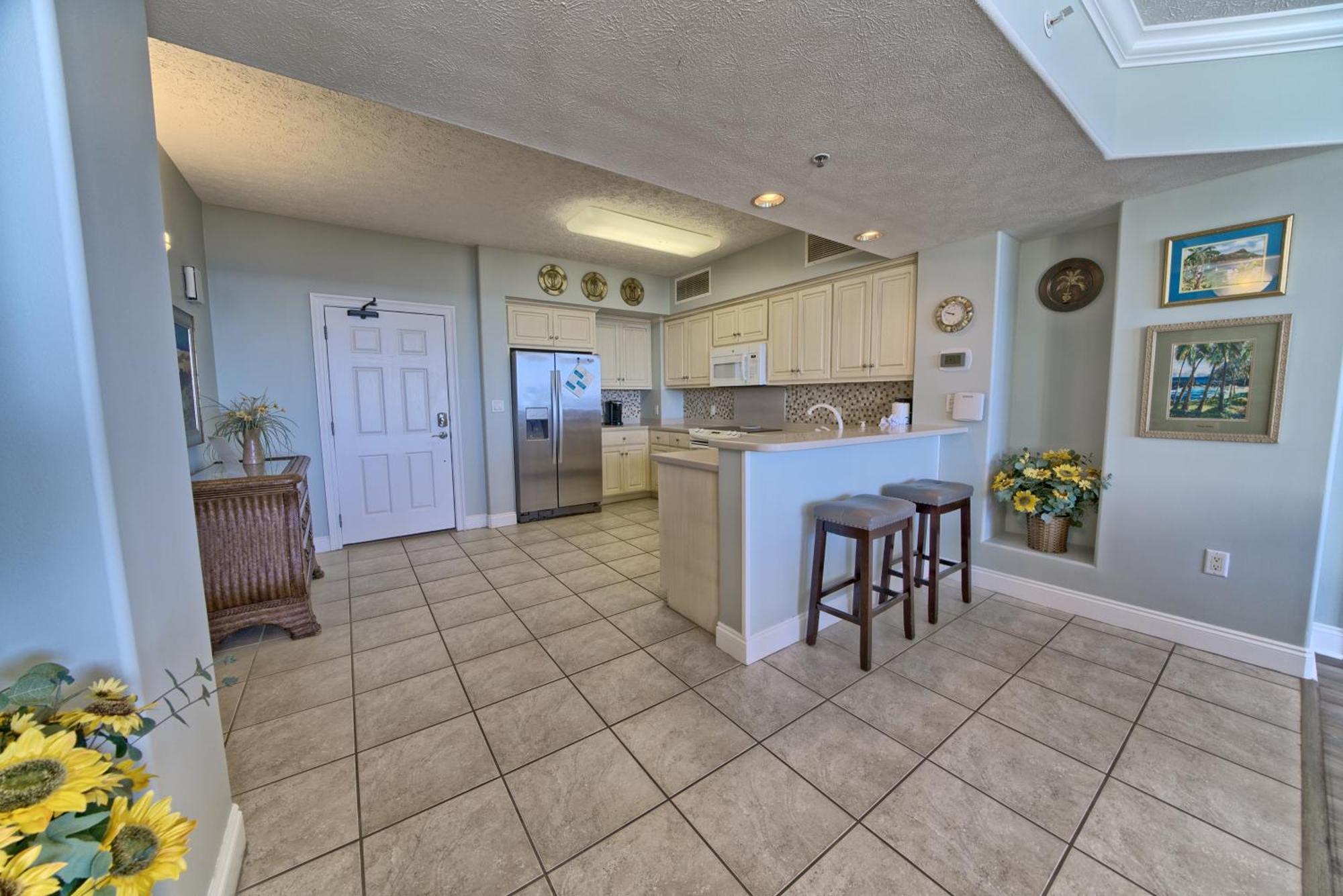 Tropical Gulf Front With Picnic Area & Grills - Unit 0802 *