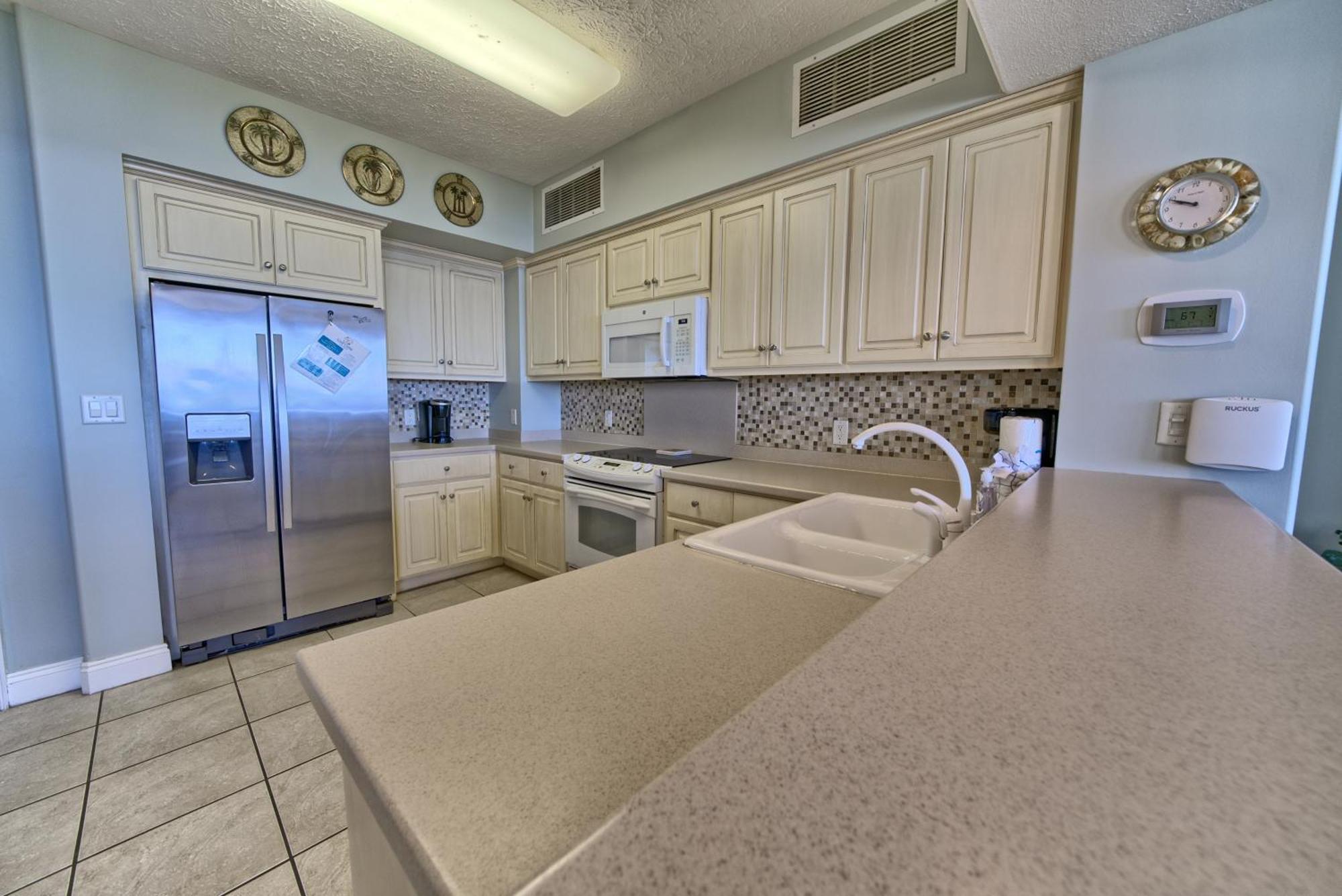 Tropical Gulf Front With Picnic Area & Grills - Unit 0802 * Panama City Beach