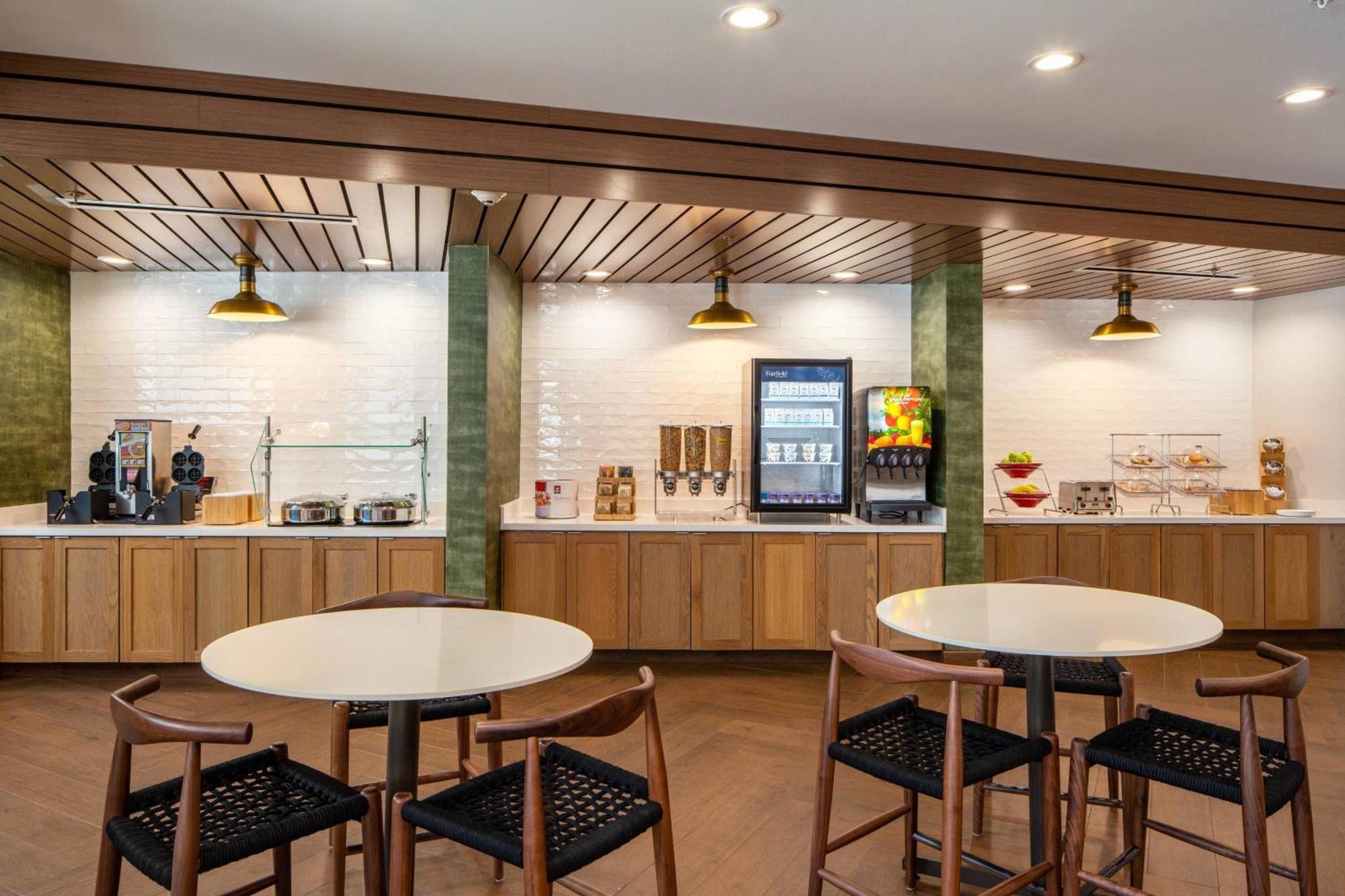 Fairfield By Marriott & Pine Forest 3* Pensacola