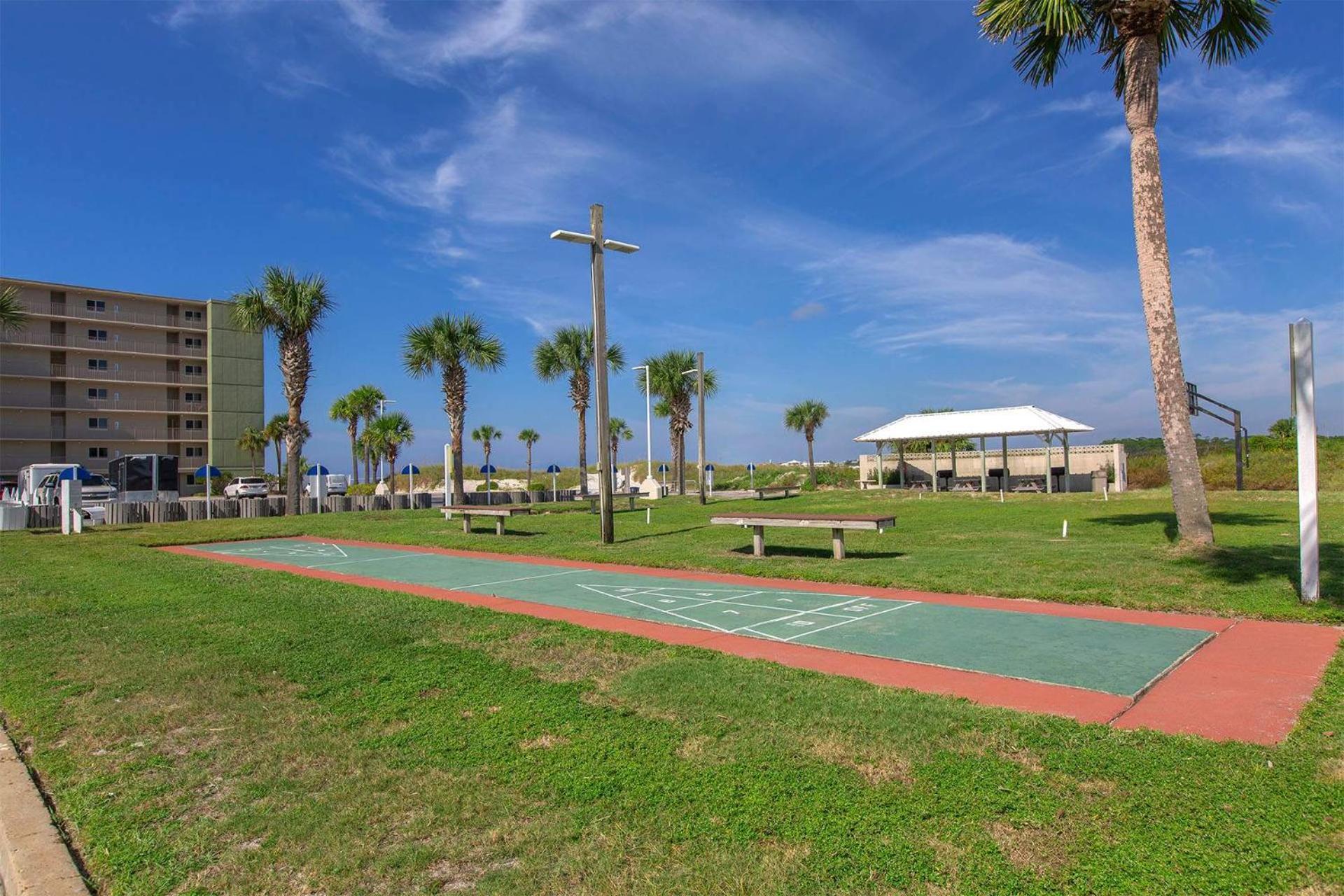 Holiday home Shore Beats Work Gulf-front Escape With Stunning Views & Balconies Panama City