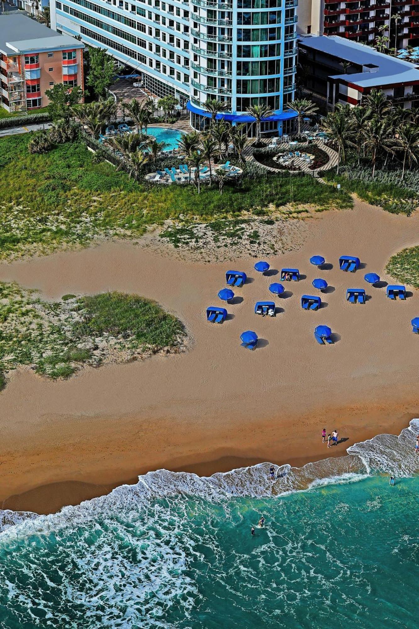 Lauderdale Pompano Beach/oceanfront Hotel 3*