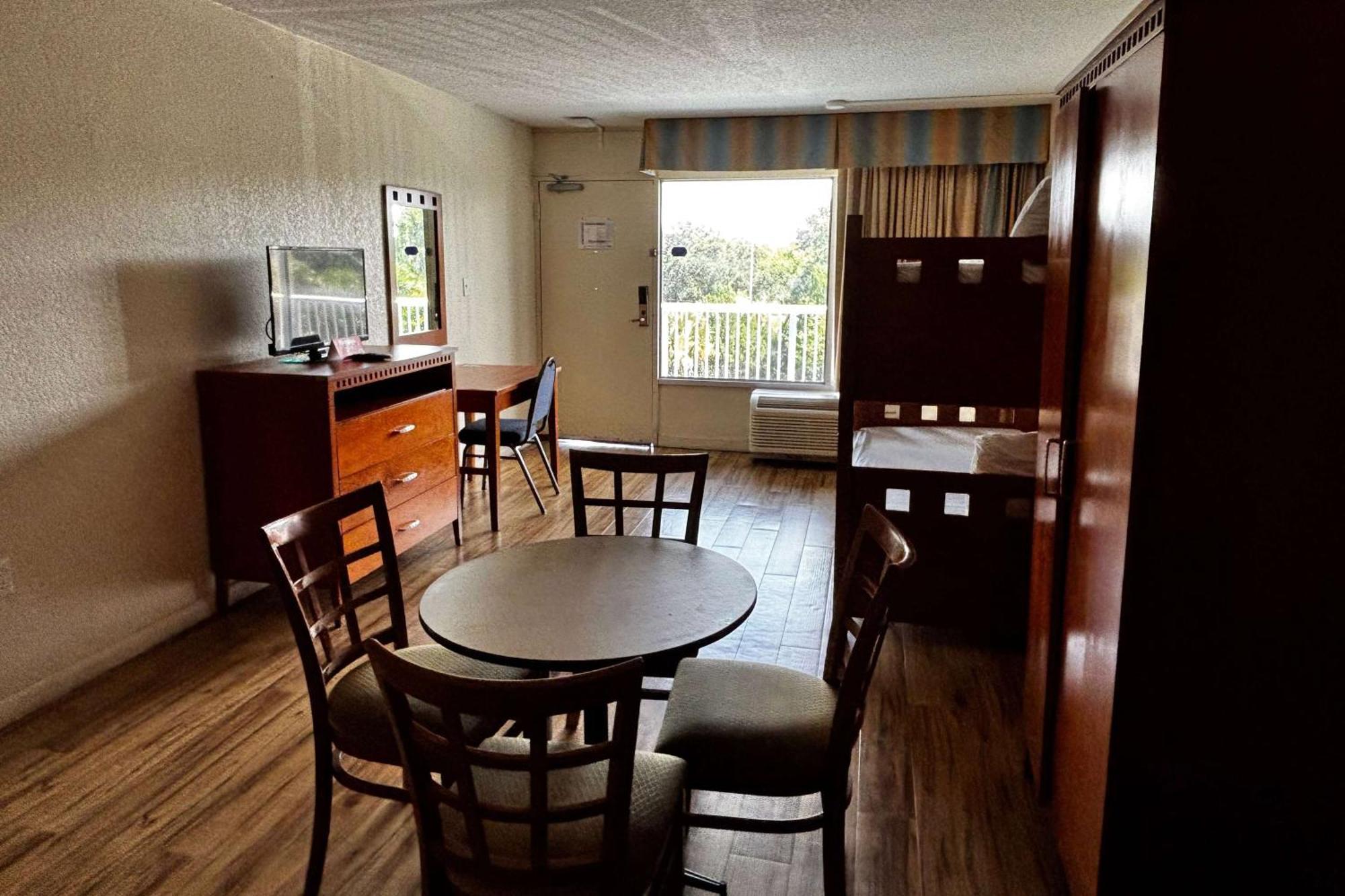 Ramada By Wyndham Flamingo Water Park 3* Kissimmee
