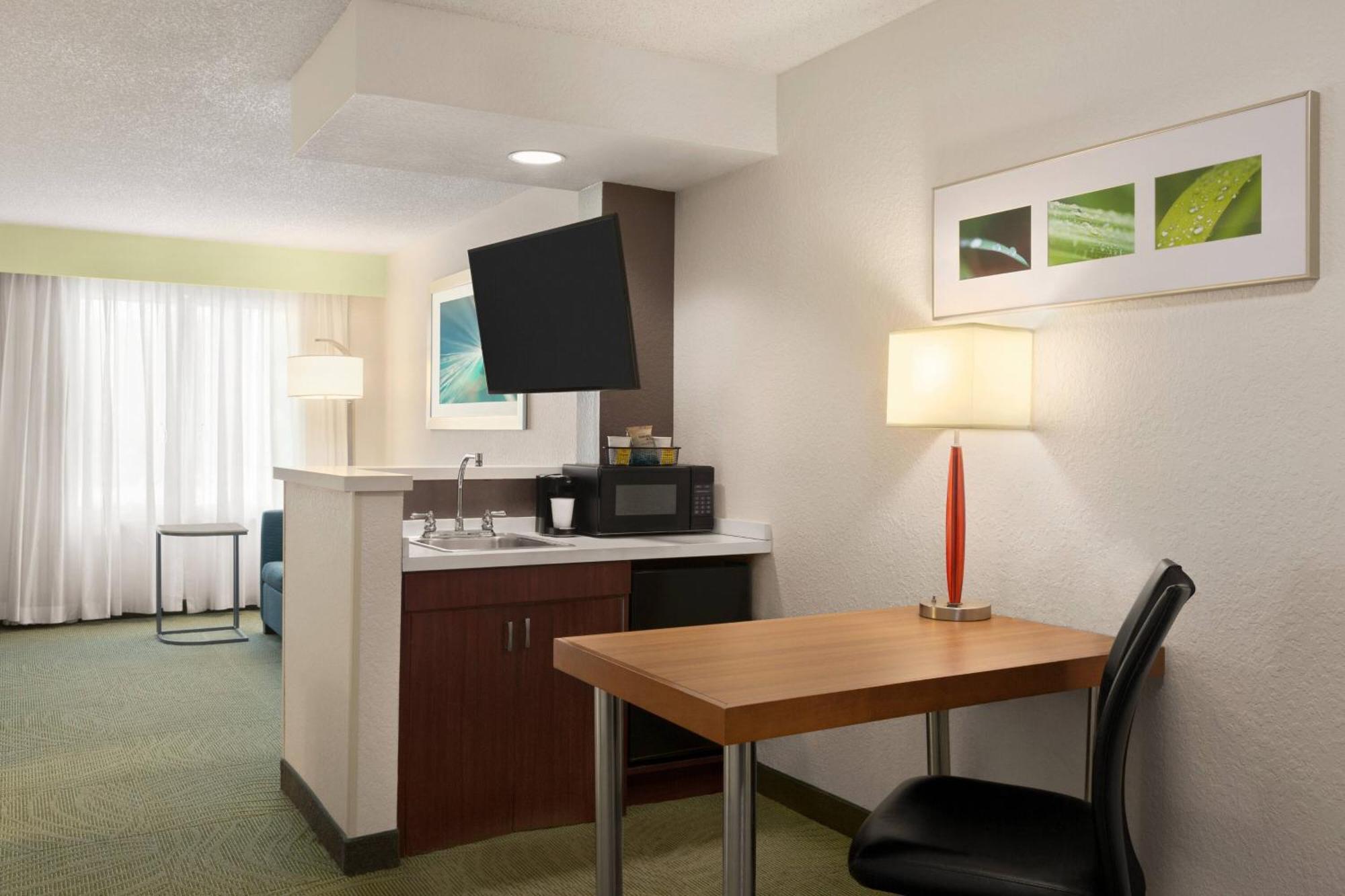 Springhill 3*