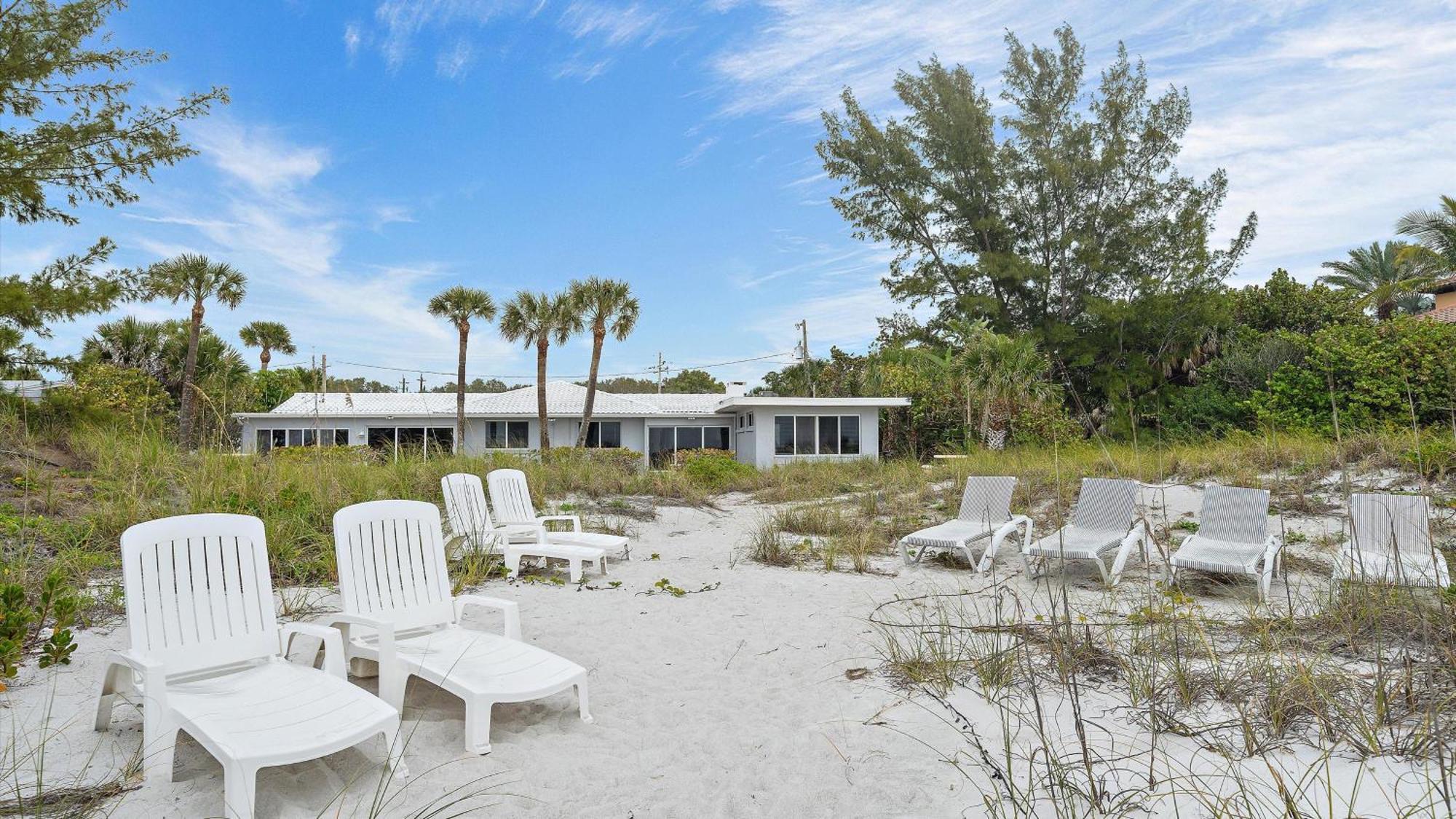 Hermanas 1 Longboat Key