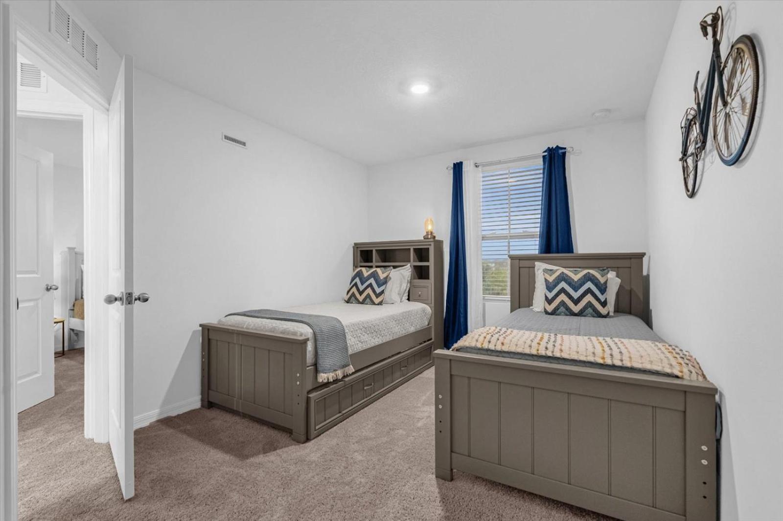 654 Ld - Tranquil Oasis 3br Luxury At Festival Davenport
