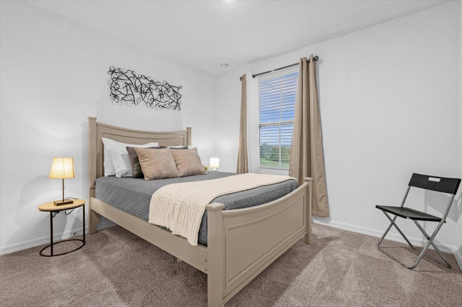 654 Ld - Tranquil Oasis 3br Luxury At Festival Davenport