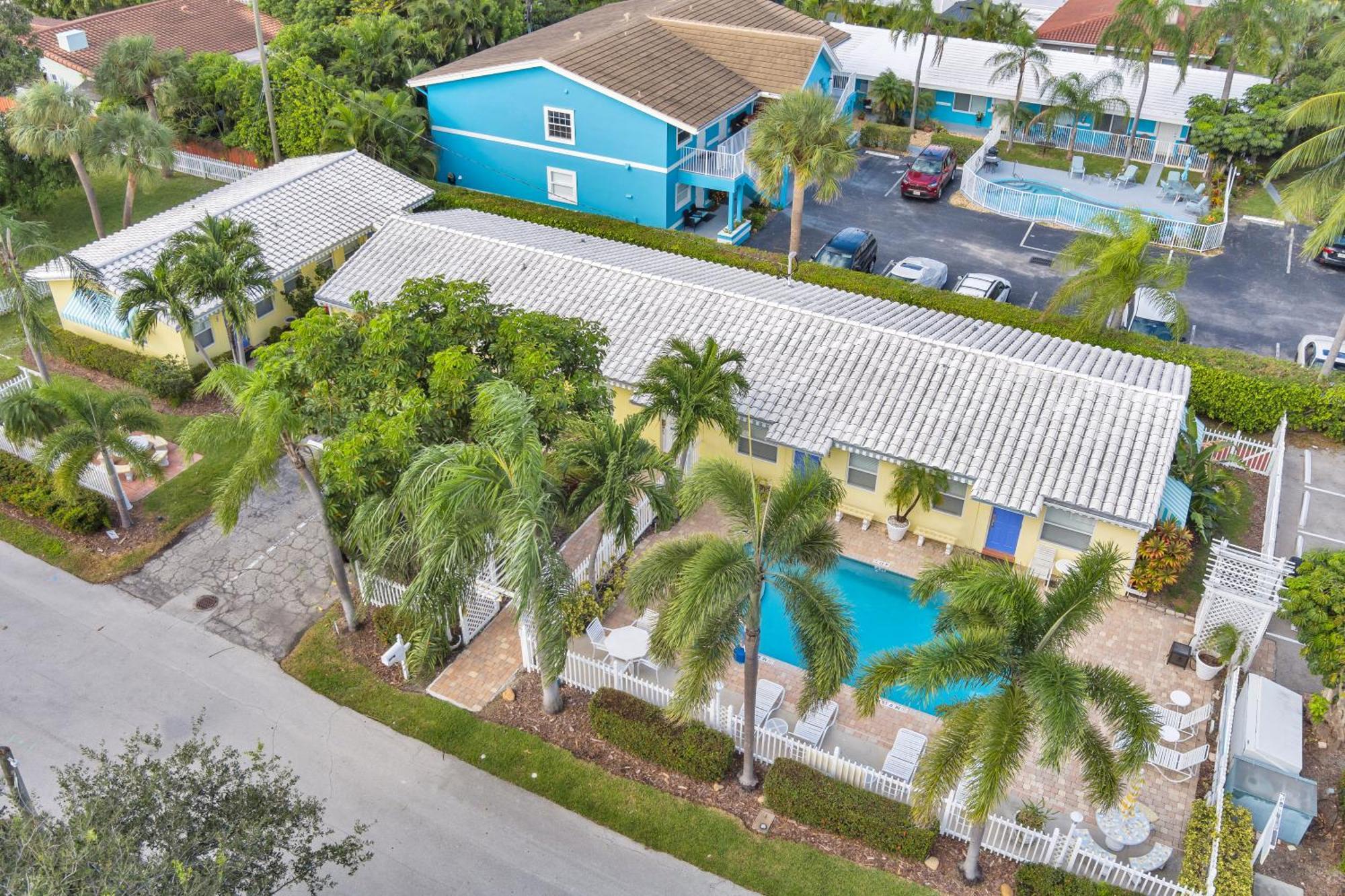 Bahama Club Pompano - Lauderdale - Charming And Cozy & Close To With Pool Aparthotel 3*