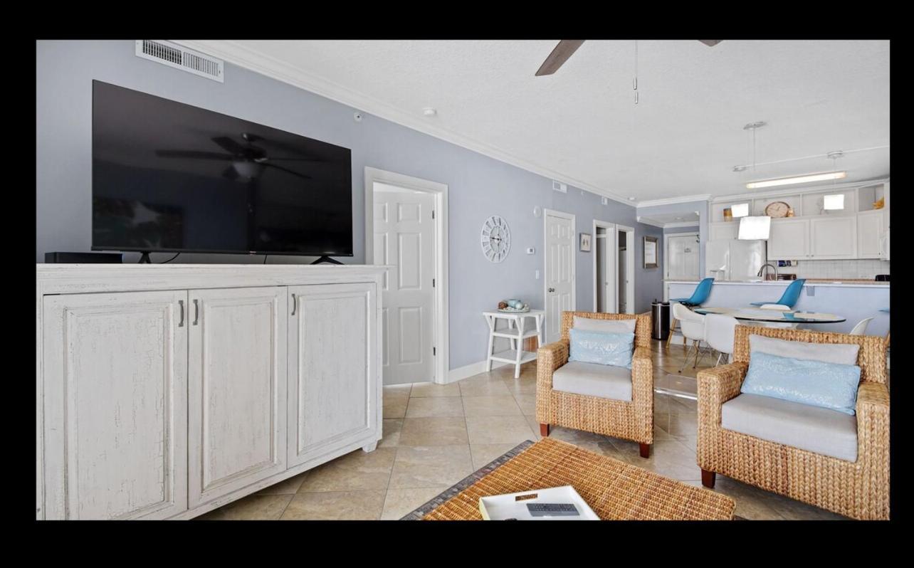 Aparthotel Beautiful Beachfront Views - The Retreat At Emerald Isle
