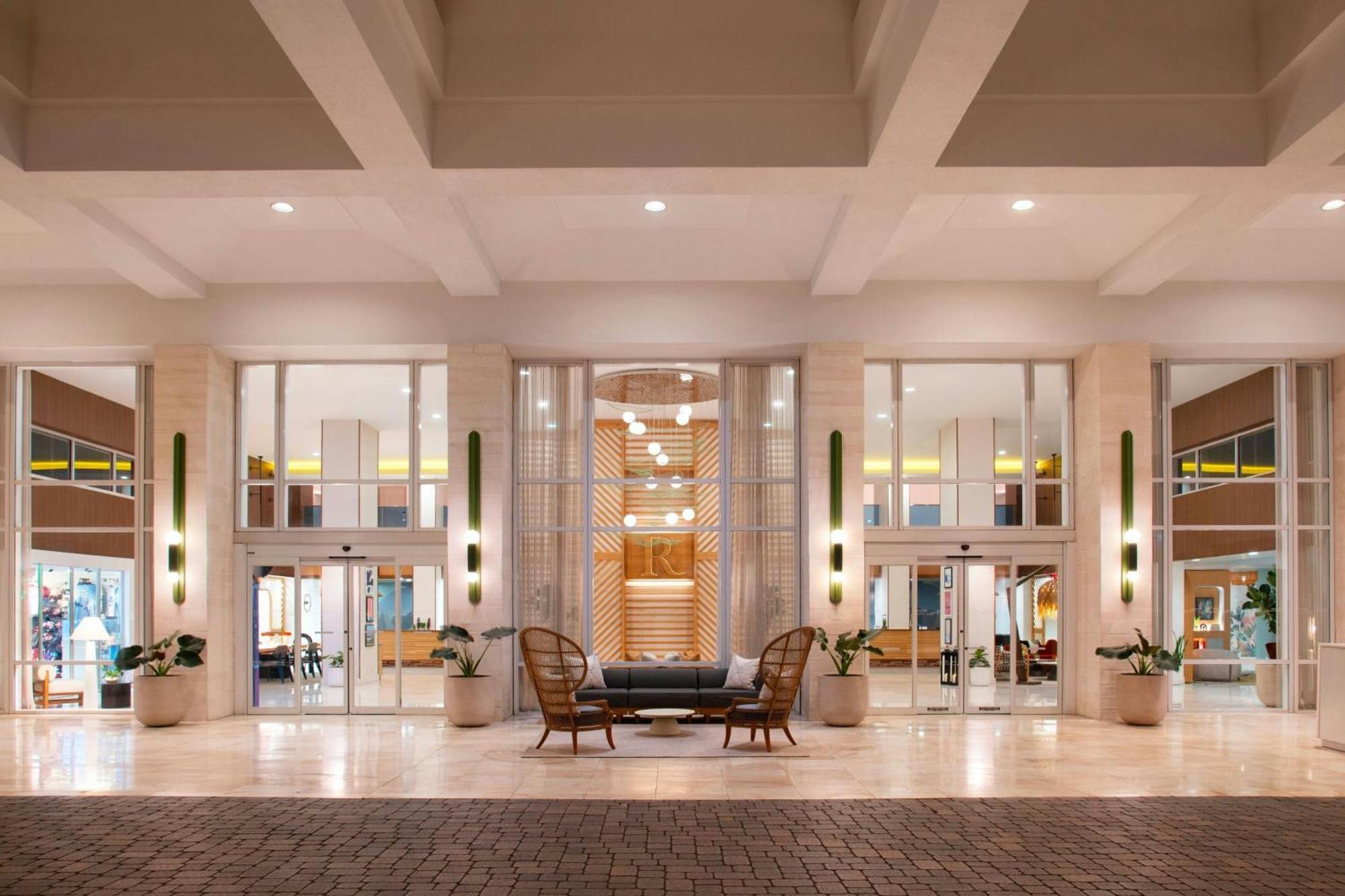 Renaissance Orlando - Springs Area Hotel 4*