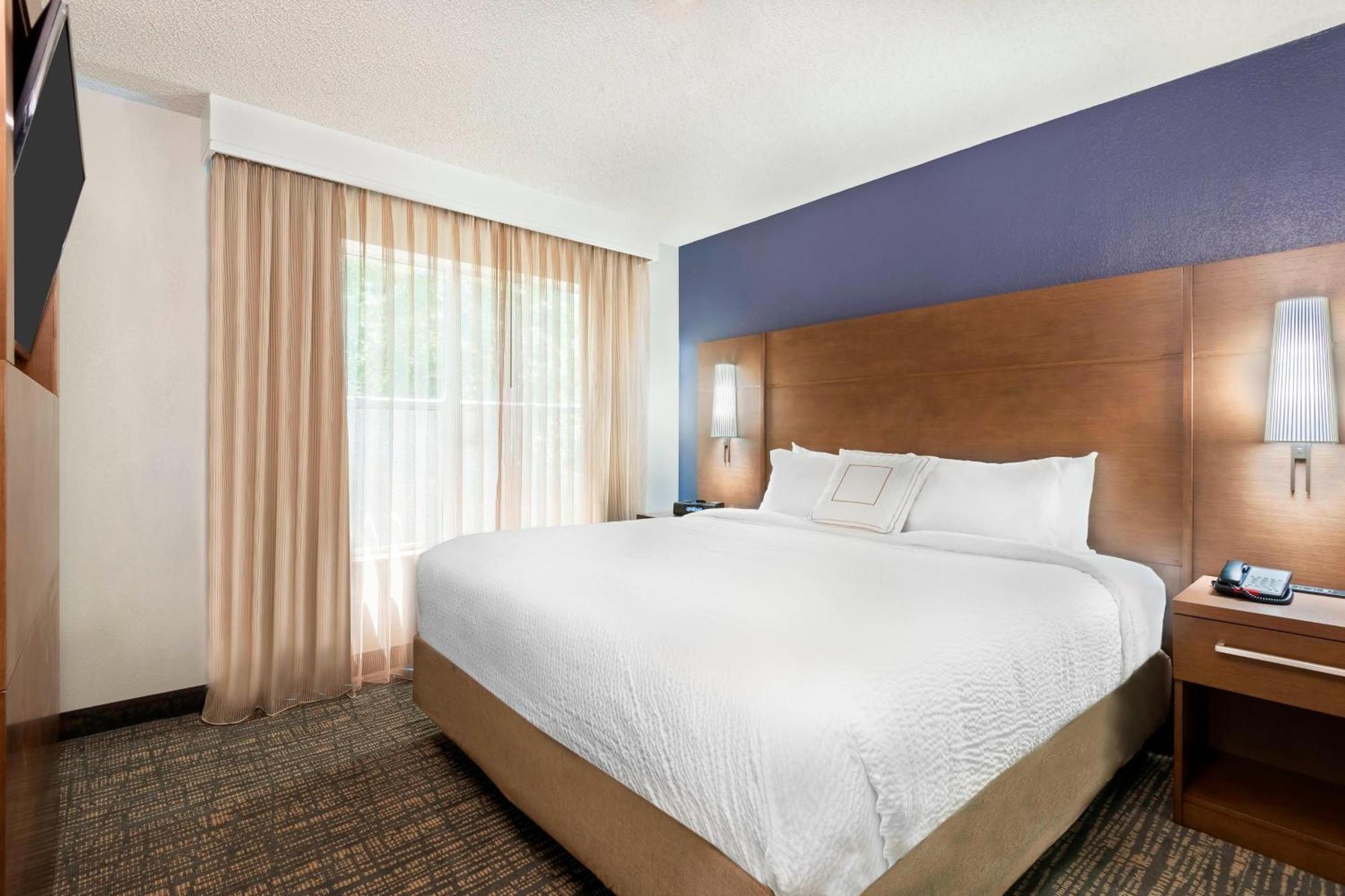Hotel By Marriott Bradenton Sarasota