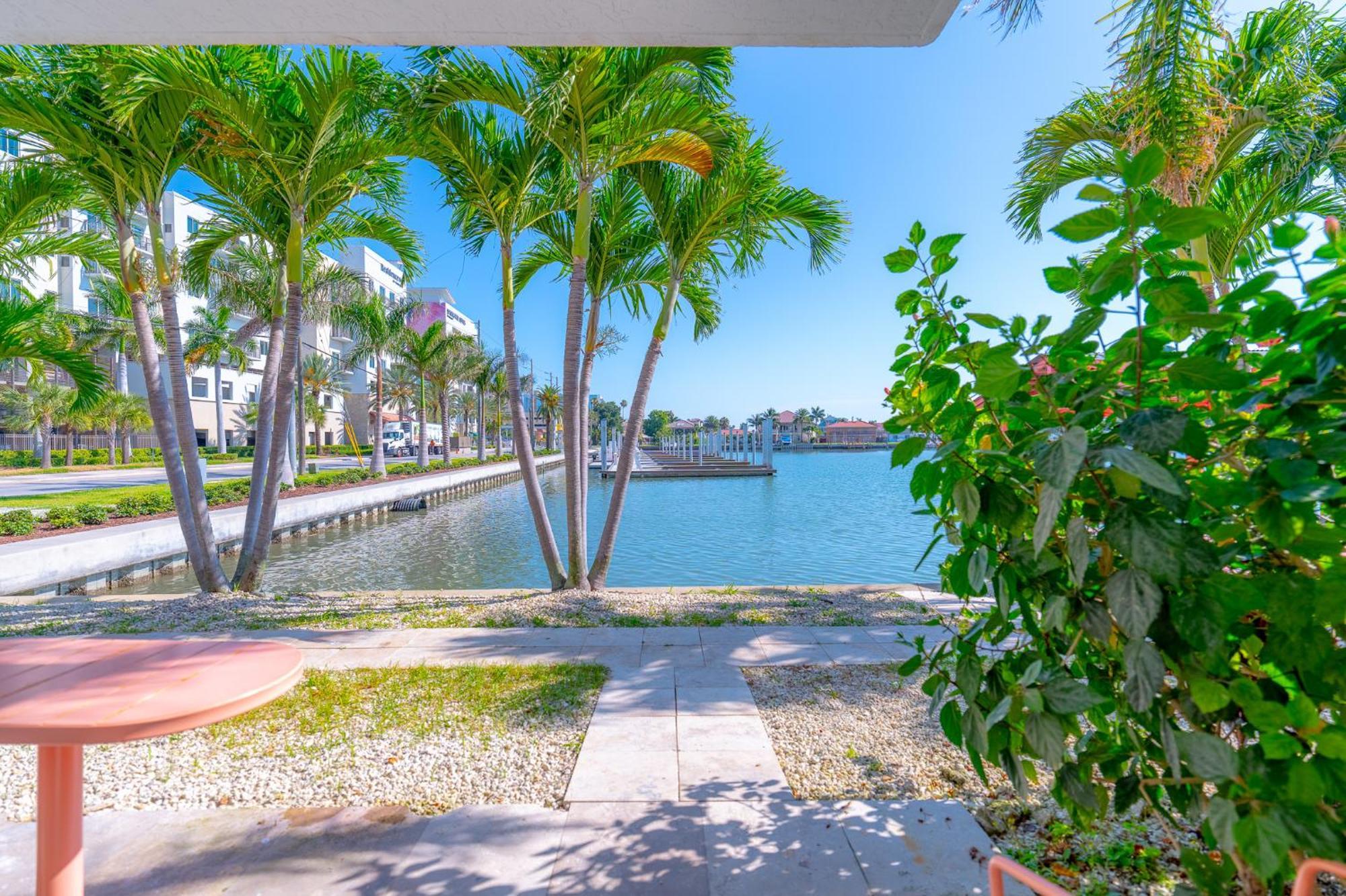 Apartment Tropical Breeze