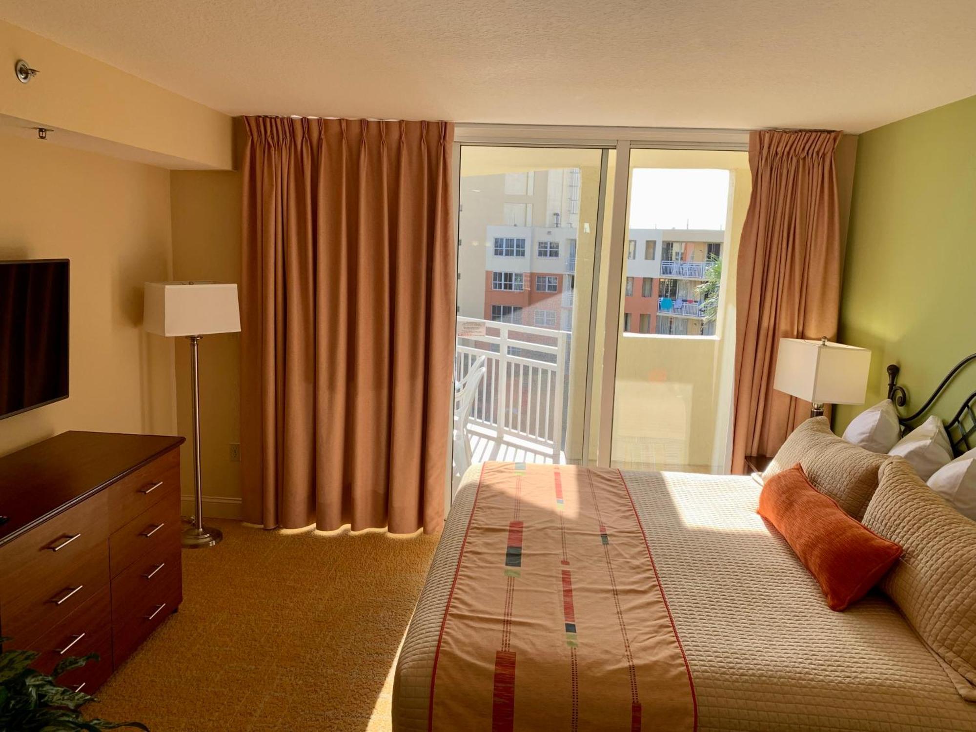 At Bonaventure, Lauderdale Resort