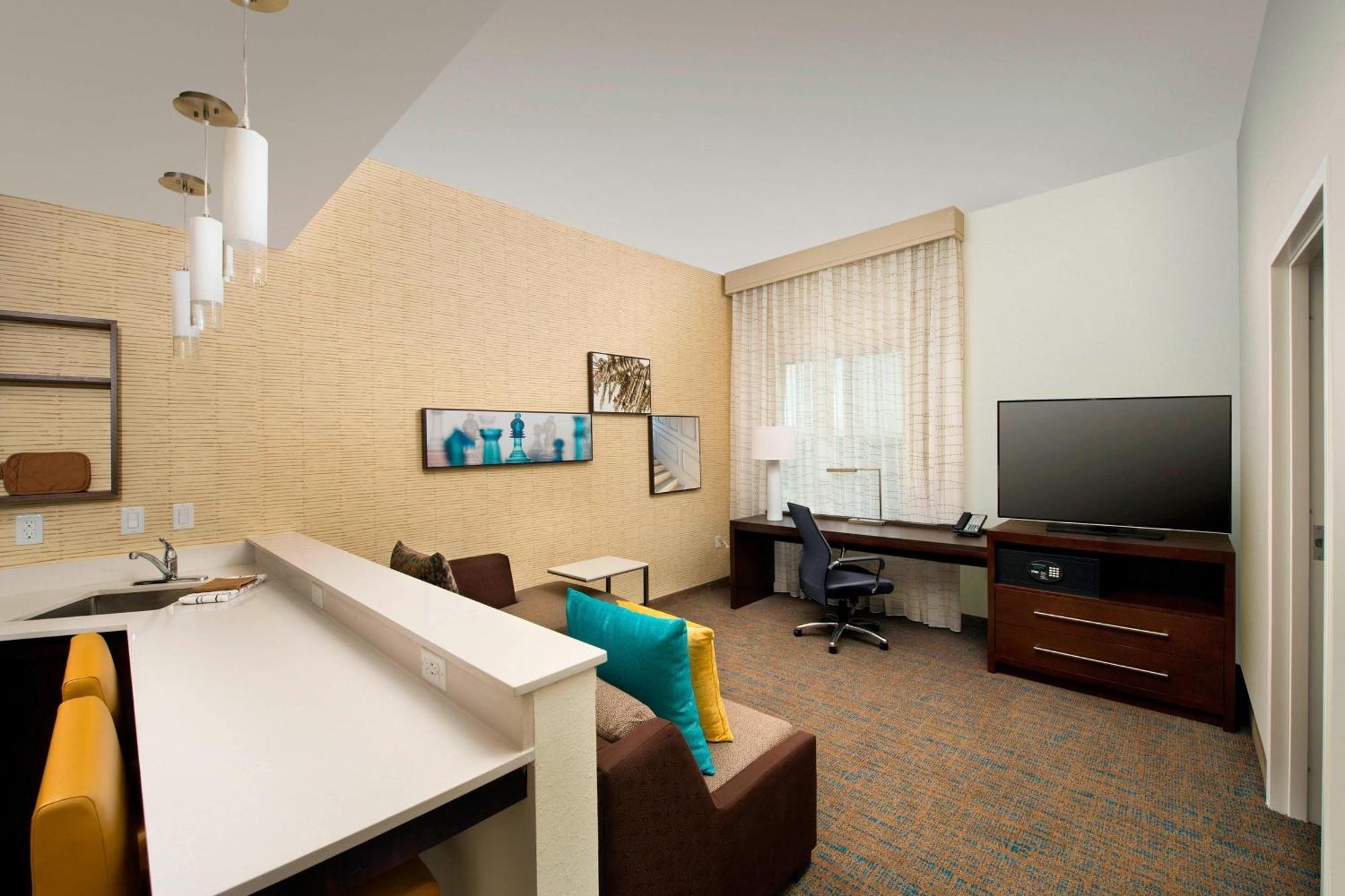 Hotel By Marriott Miami Airport West/doral Doral