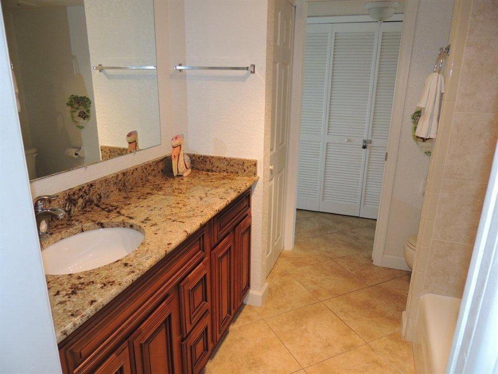 Westwinds Waterfront 3*