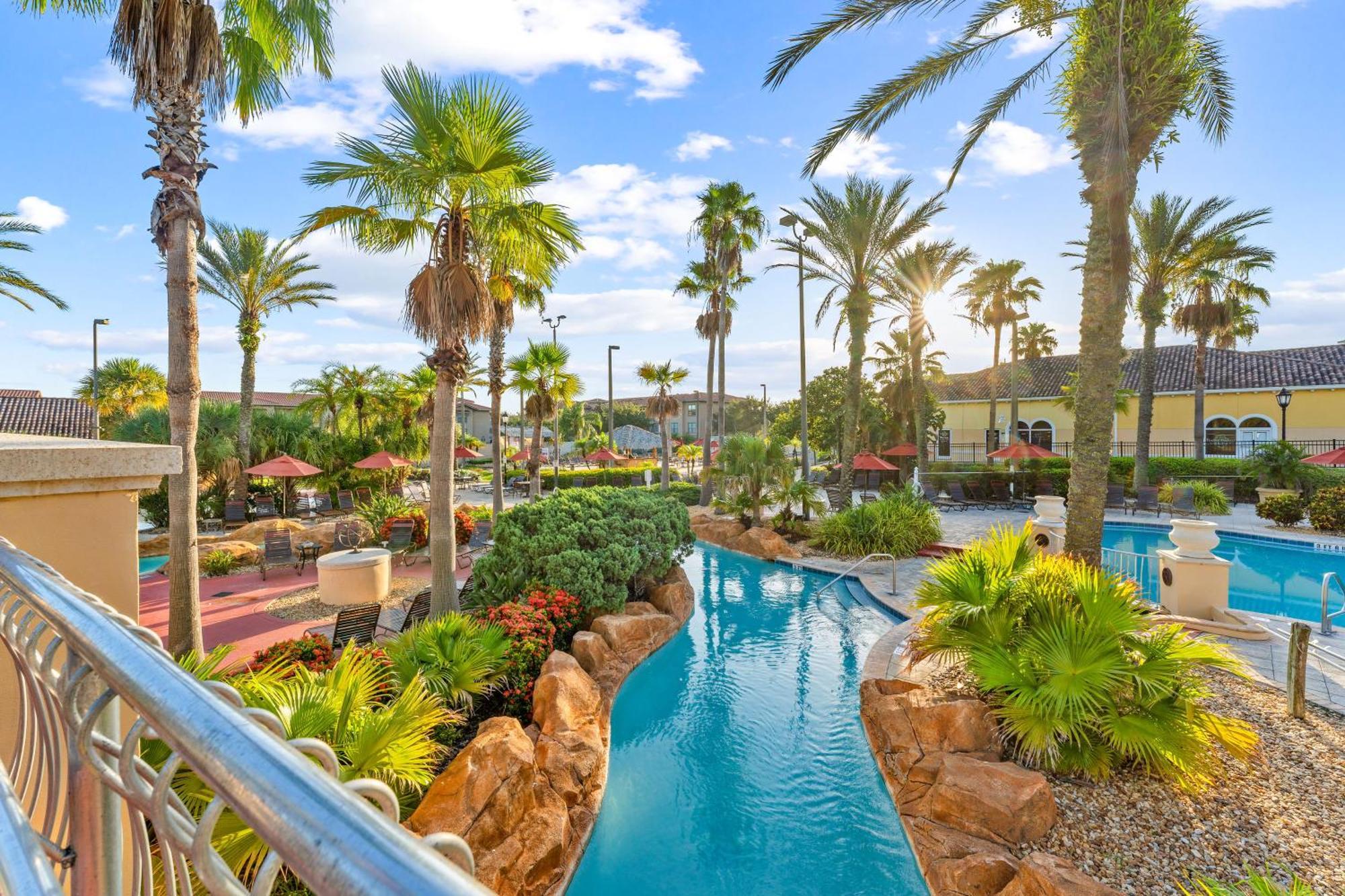 Holiday home New Townhome In Regal Palms With Water Park And Luxury Design *