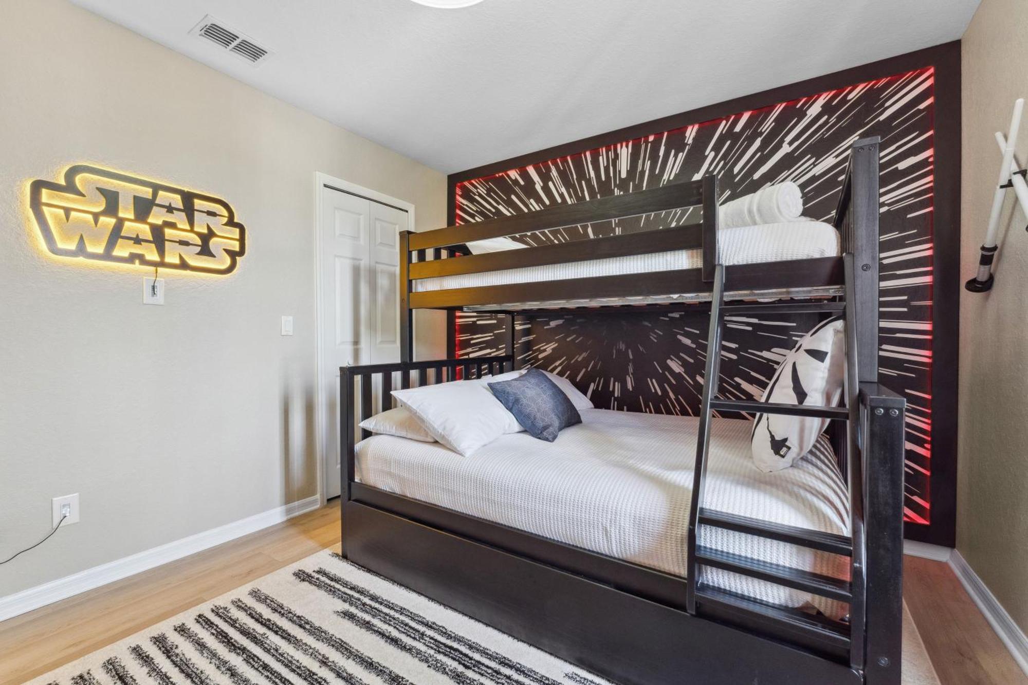 New Townhome In Regal Palms With Water Park And Luxury Design Davenport