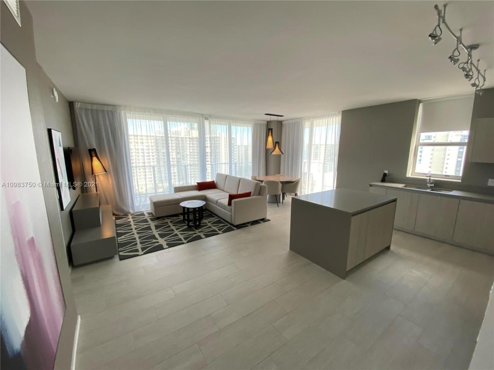 Corner Modern Ocean View Floor Holiday home