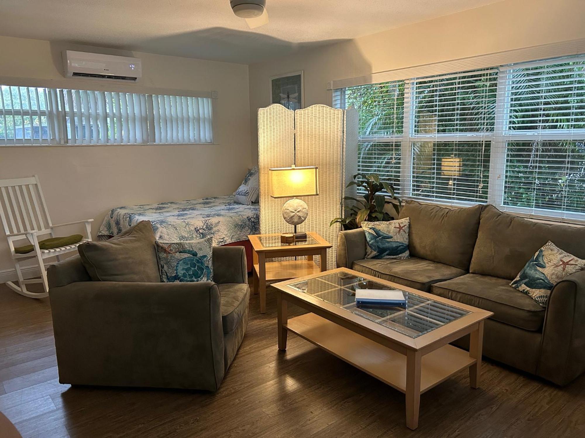 Bahama Club Pompano - Lauderdale - Charming And Cozy & Close To With Pool 3* Pompano Beach