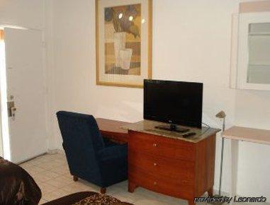 Knights Hallandale Hotel Hollywood