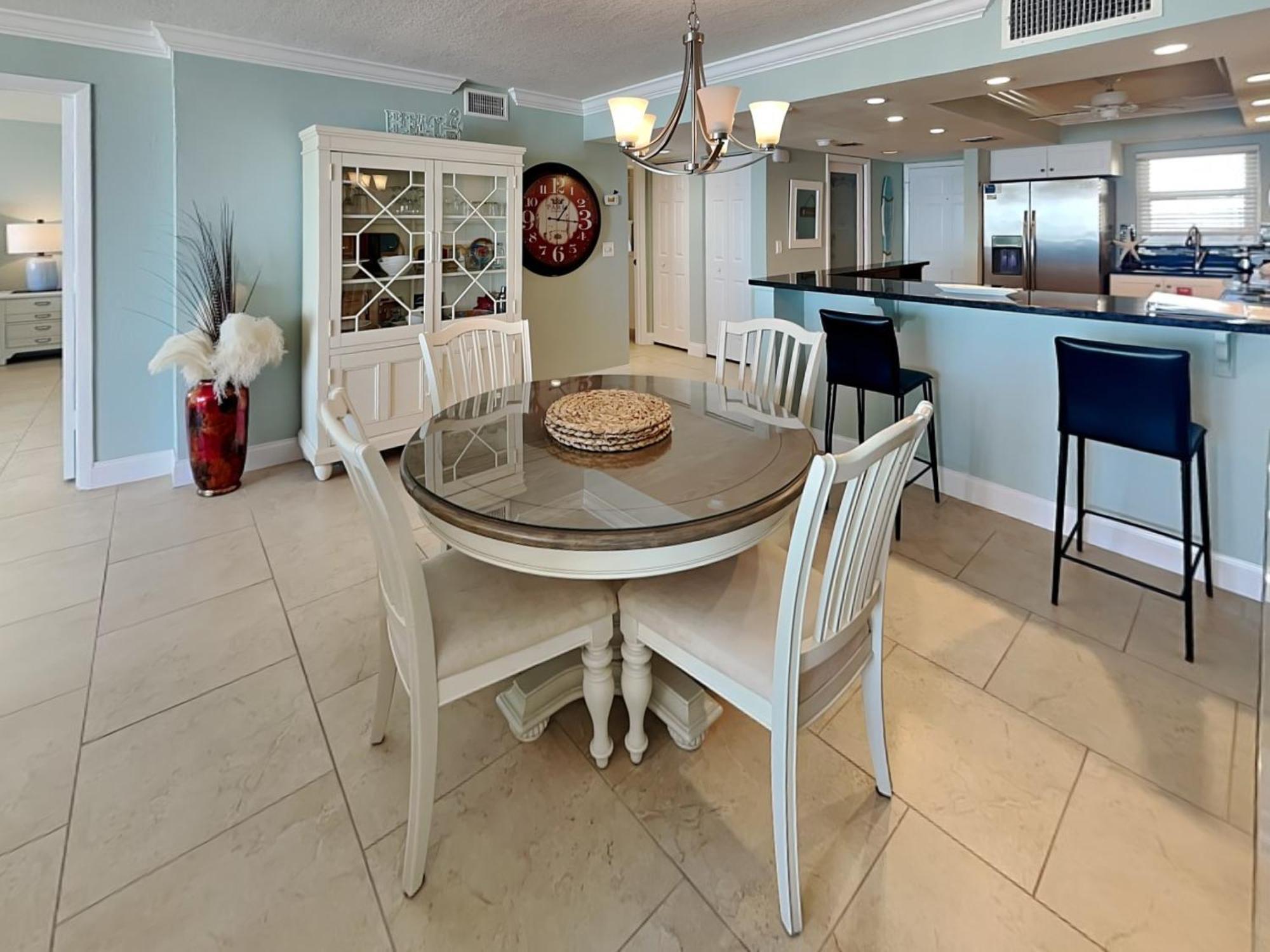 Shores Club 505 Apartment