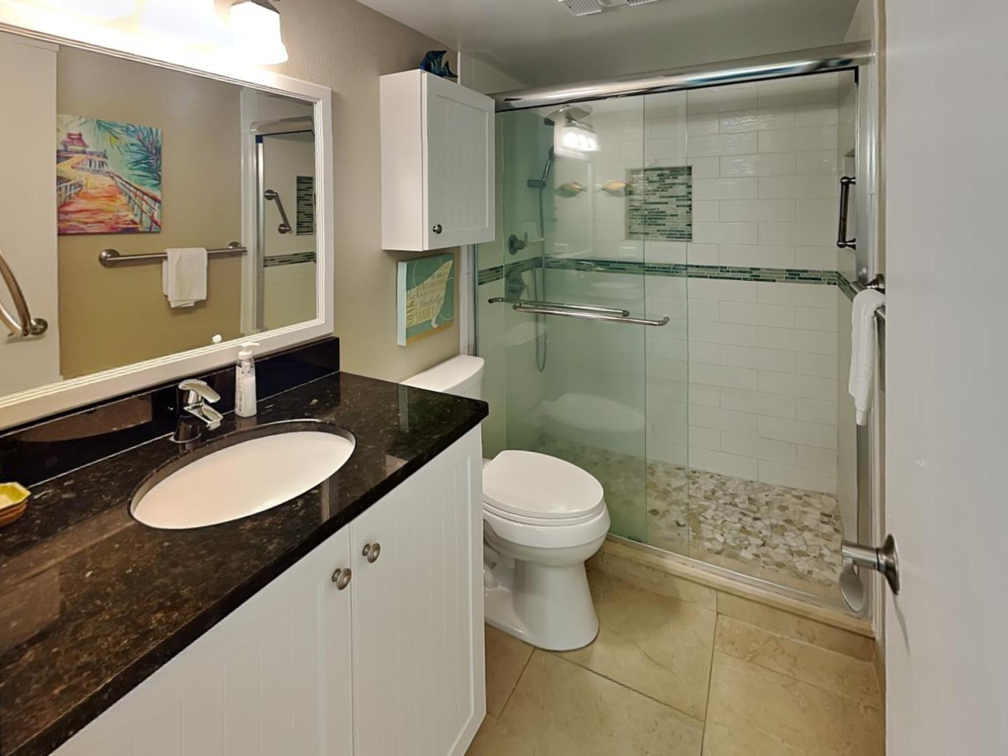 Shores Club 505 Apartment *