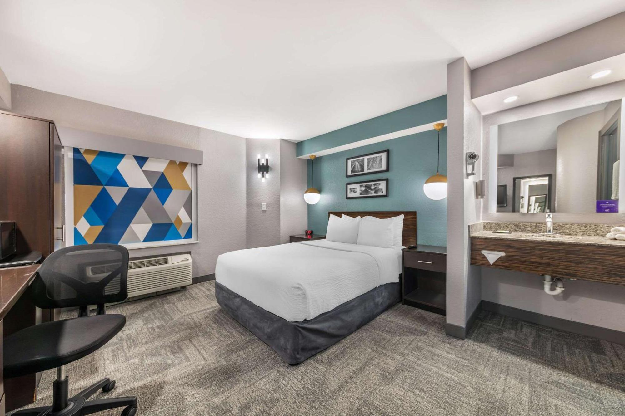 Sleep Miami Airport Inn
