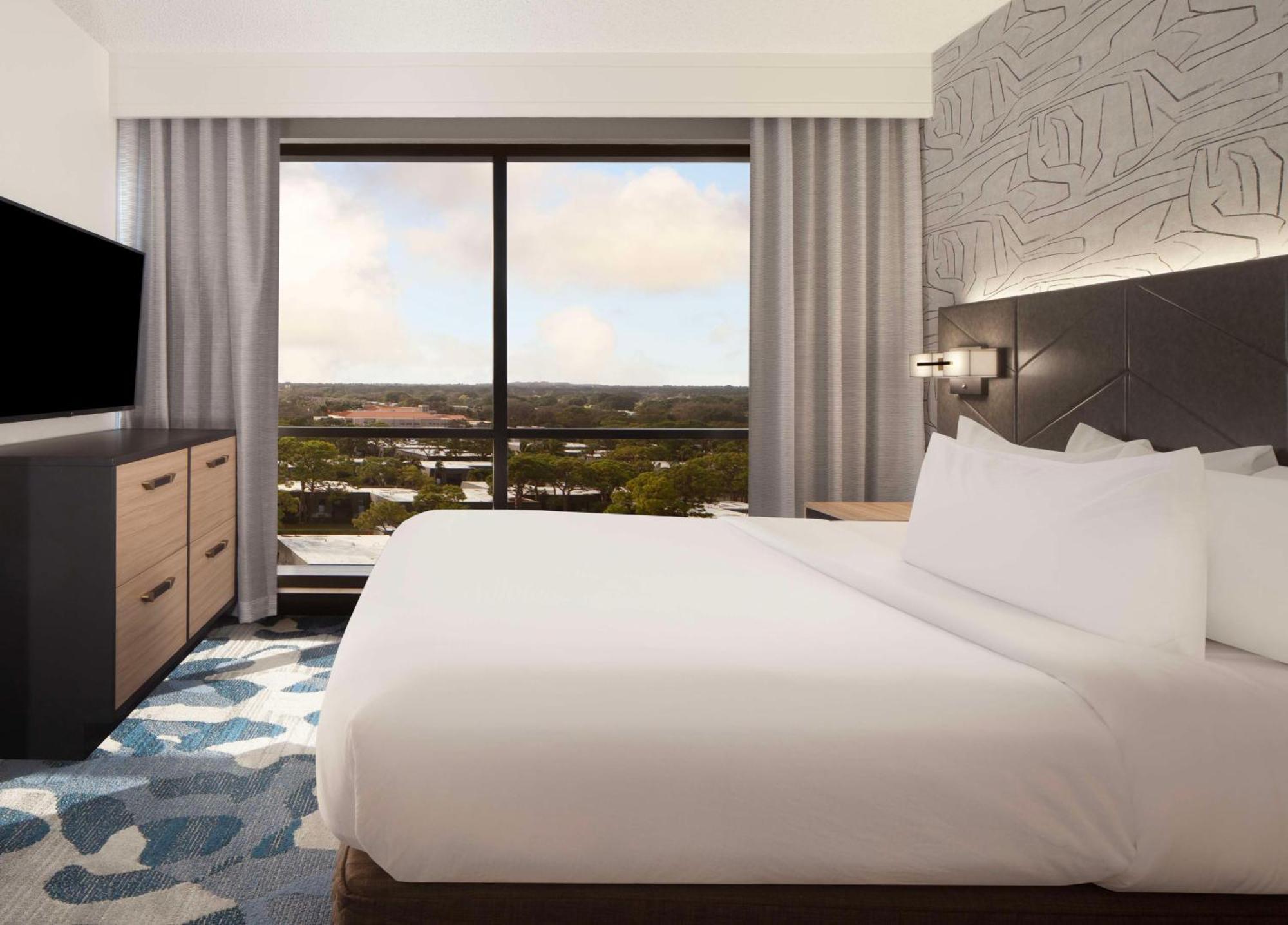 Embassy By Hilton Palm Gardens Pga Boulevard Hotel