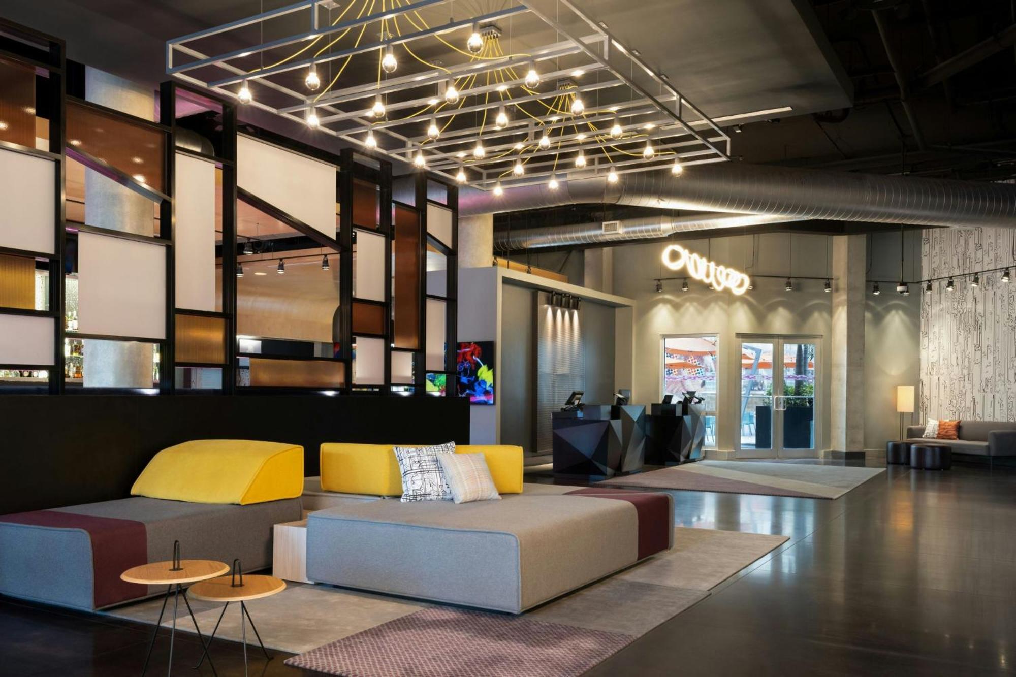 Hotel Aloft Sarasota