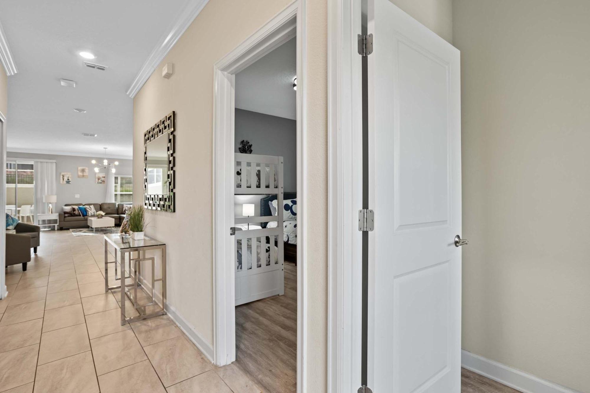 Stunning 5 Bd W/ Pool Close To @ Champions Gate 1012 Holiday home *
