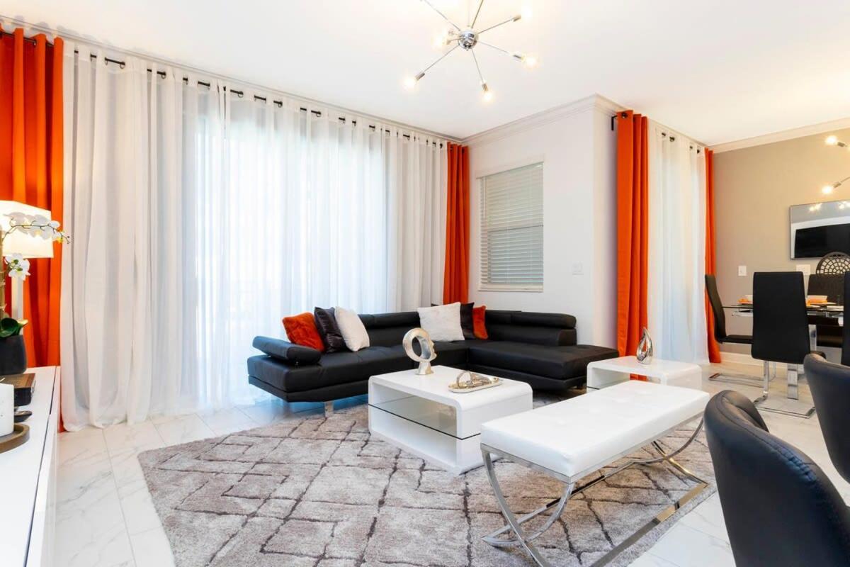 Holiday home Gorgeous 4 Bd W/ Pool Close To @ Storey 2963 *