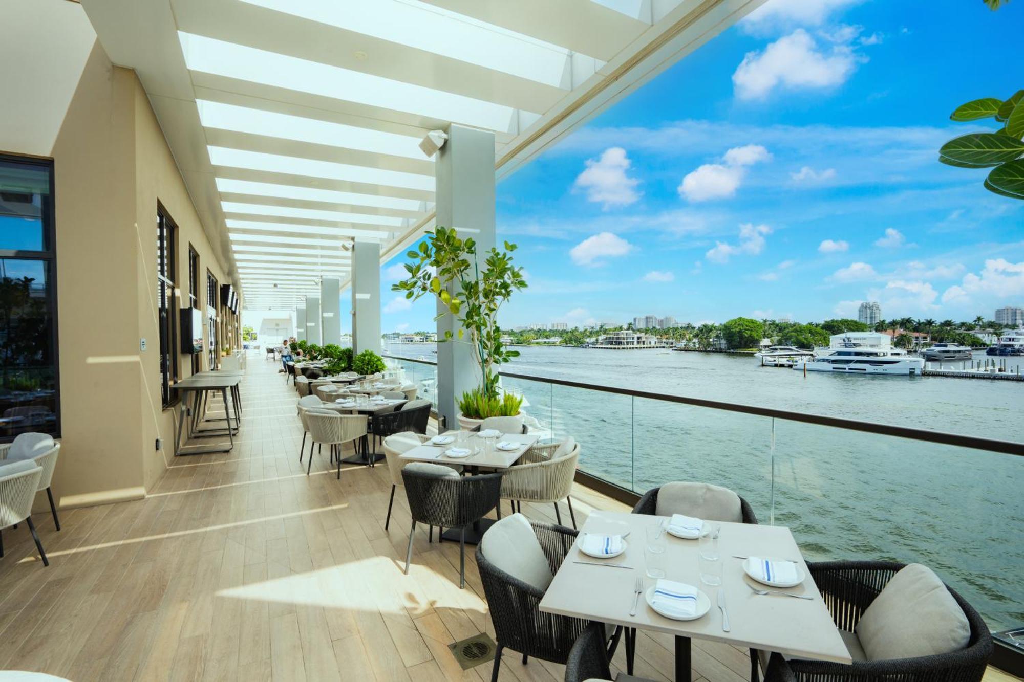 Hilton Lauderdale Marina Resort 4*