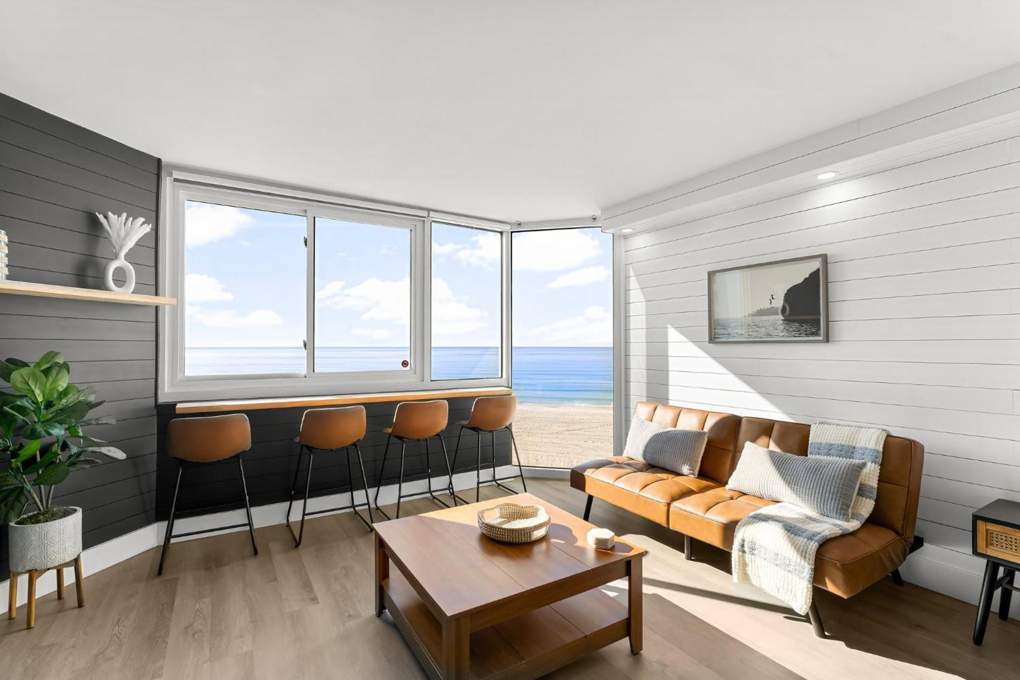 Fantastic Fully Renovated Front - Incredible View - Of The Gulf 523 * Panama City Beach