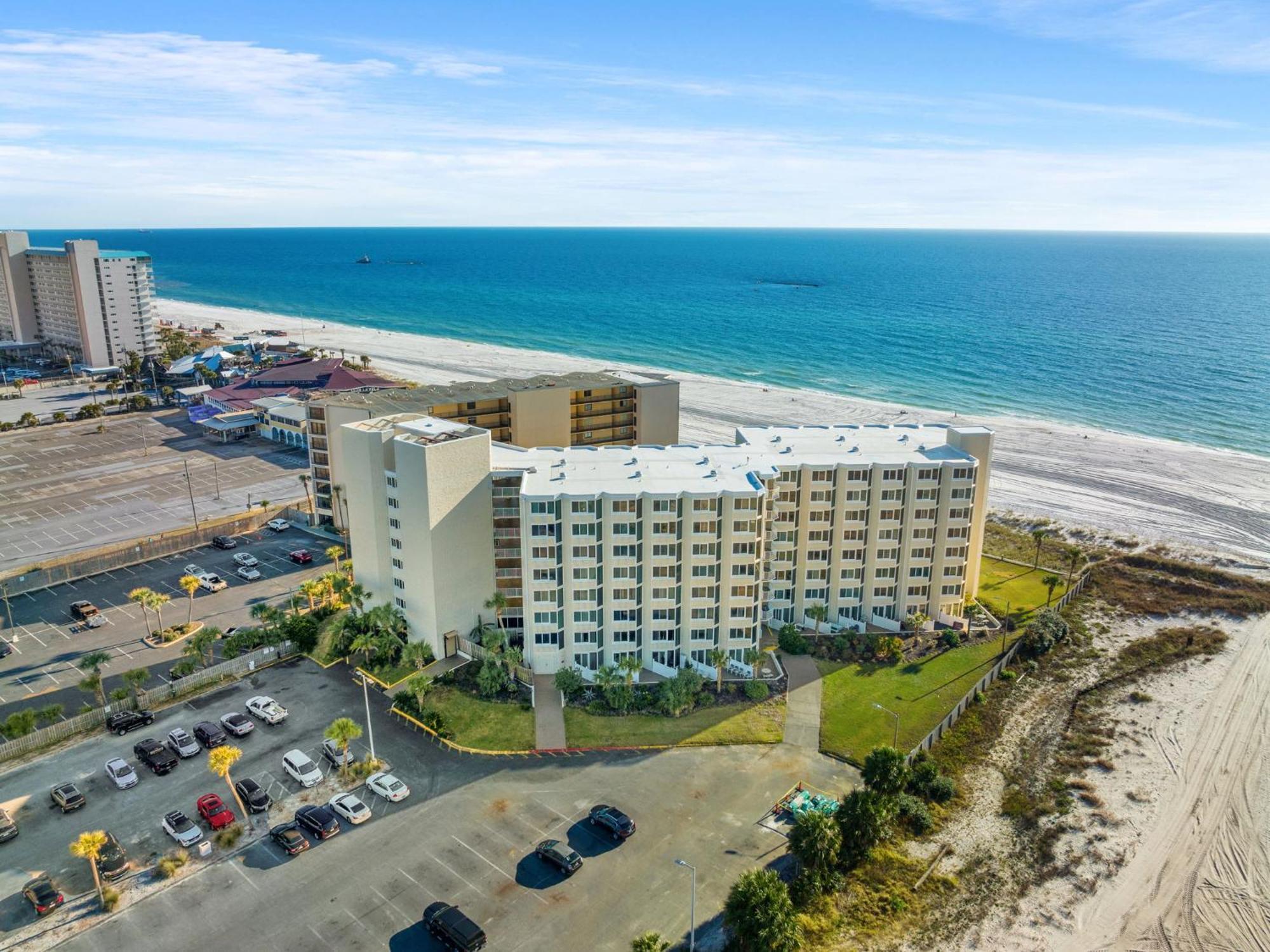 Fantastic Fully Renovated Front - Incredible View - Of The Gulf 523 Holiday home *