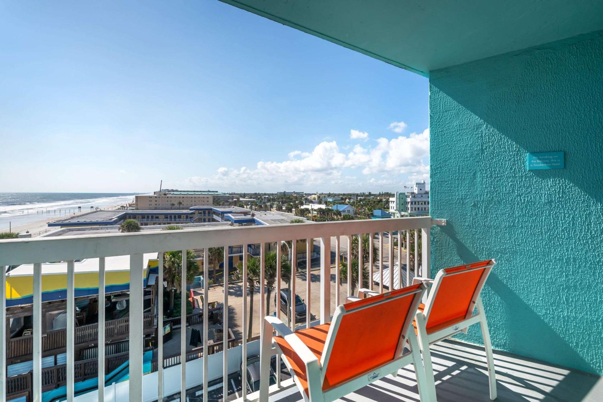 Comfort & Daytona Oceanfront Hotel Daytona Beach
