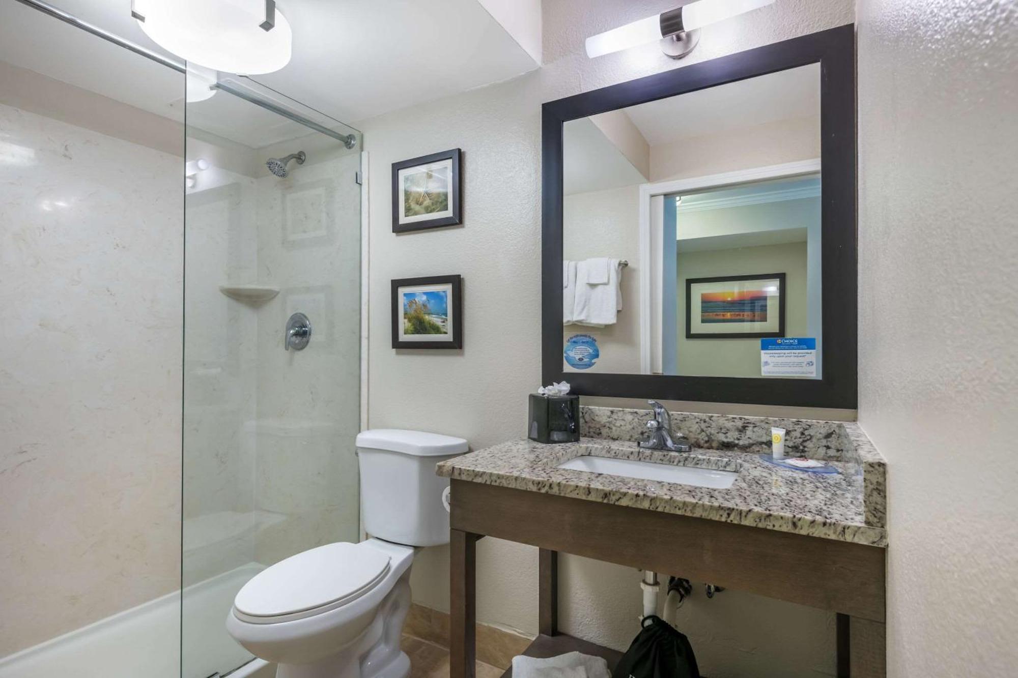 Hotel Comfort & Daytona Oceanfront 3*