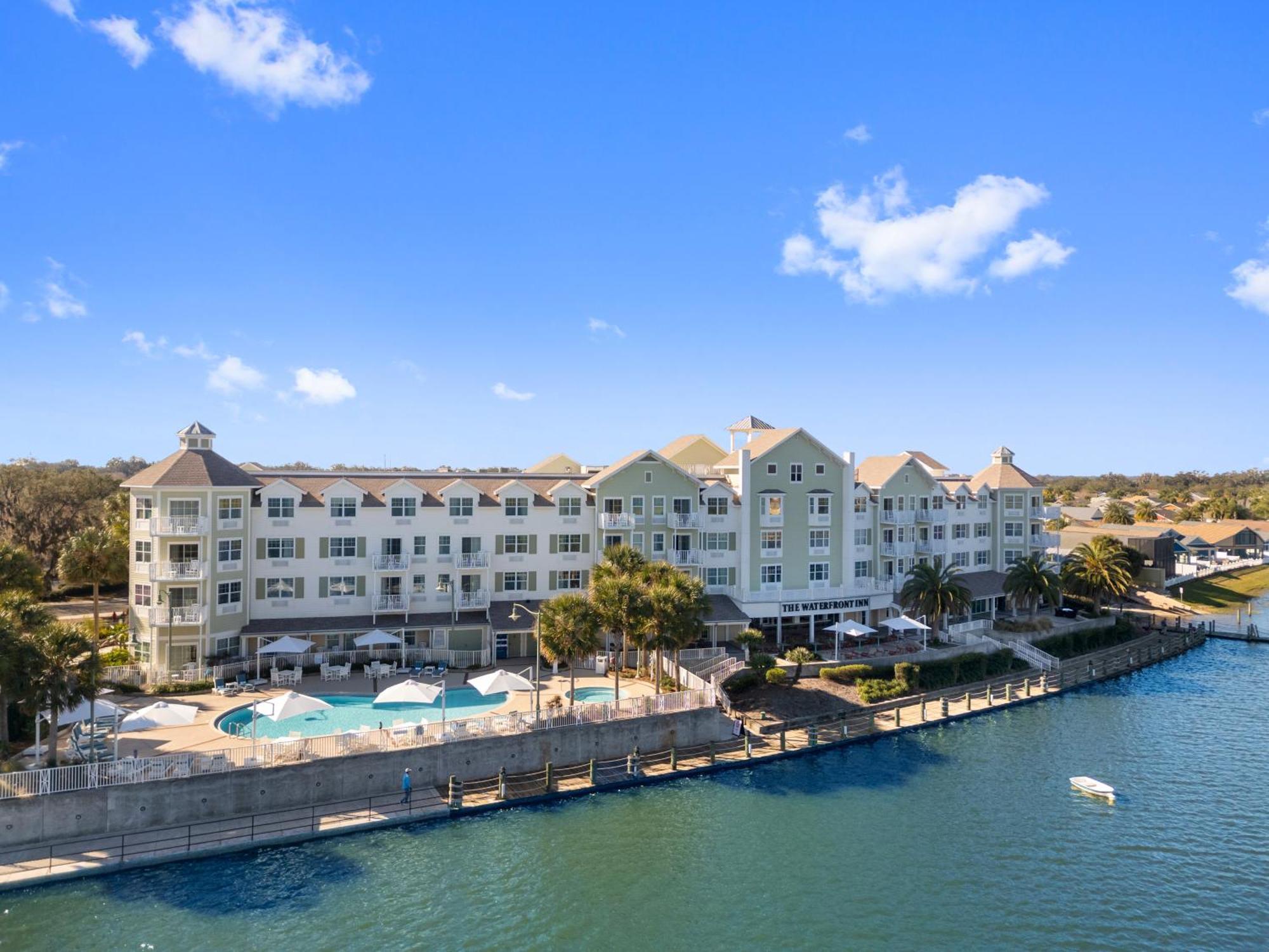 The Waterfront 3*