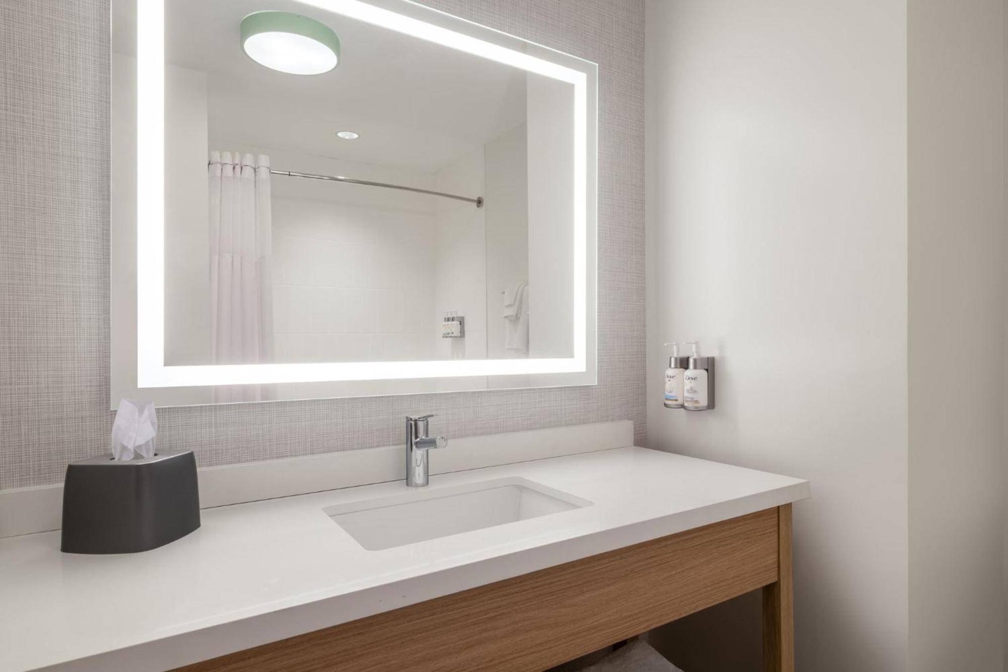 Garner Panama Northeast By Ihg Upper Grand Lagoon