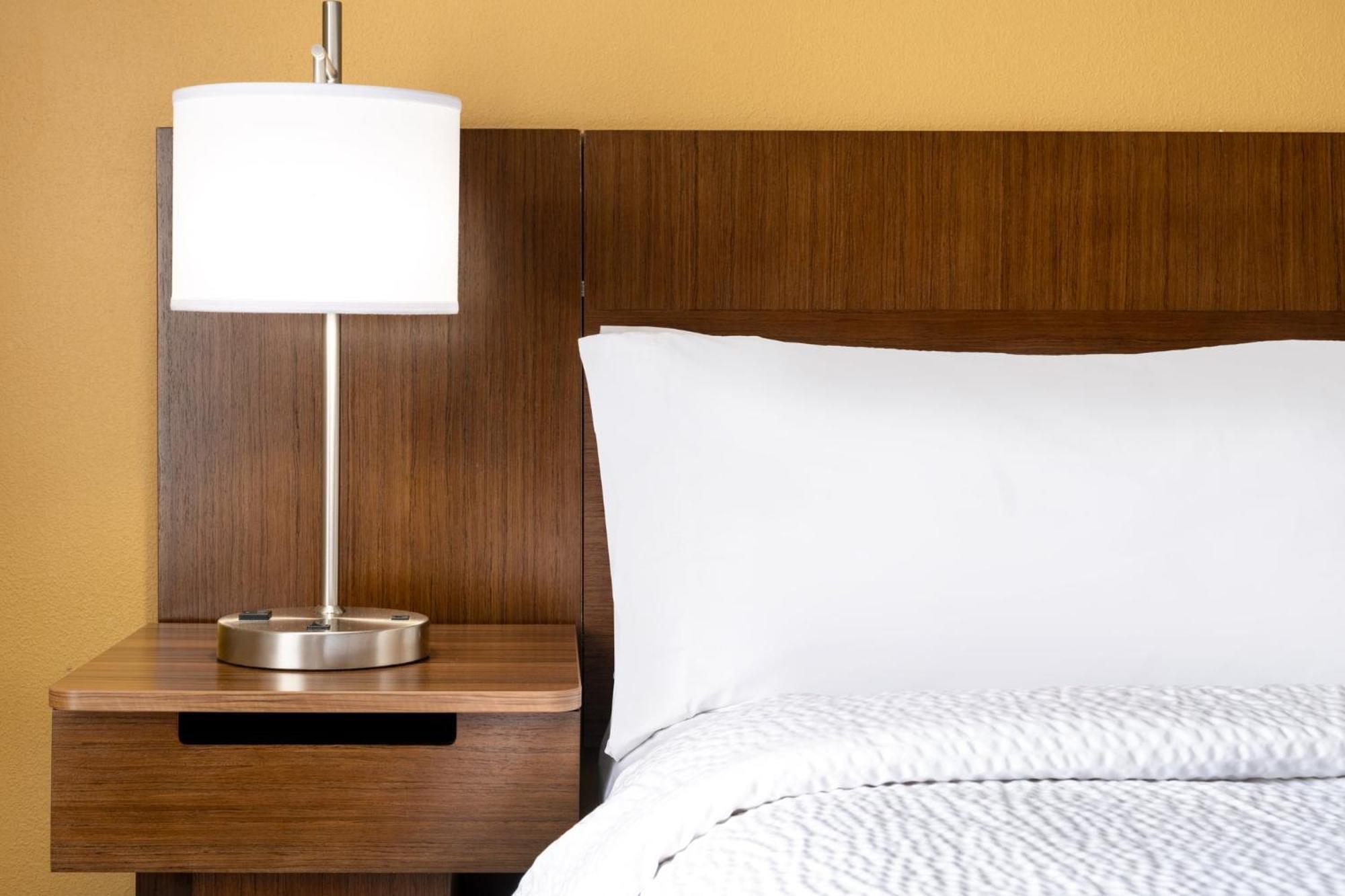 Garner Panama Northeast By Ihg Hotel Upper Grand Lagoon