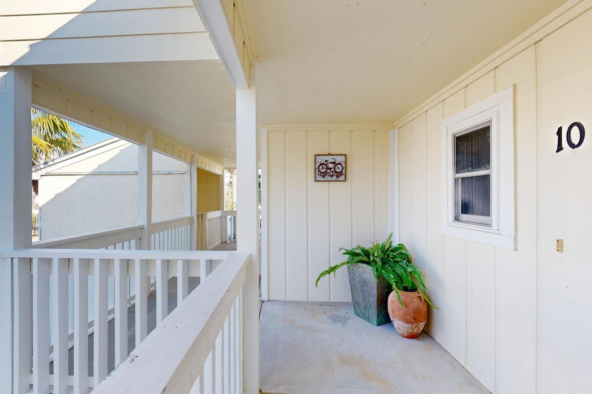 Apartment Beacons 10