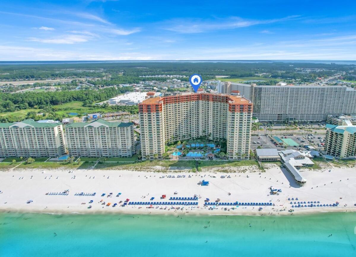 Pelican's Pointe At The Shores