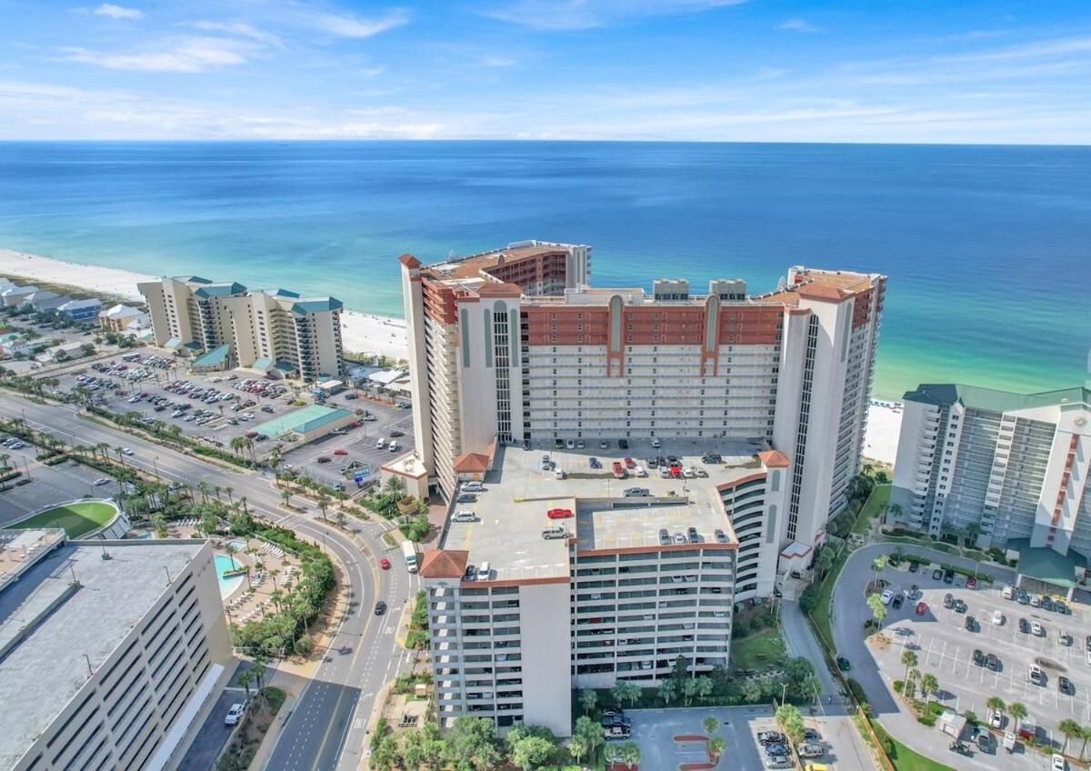 Pelican's Pointe At The Shores Apartment *