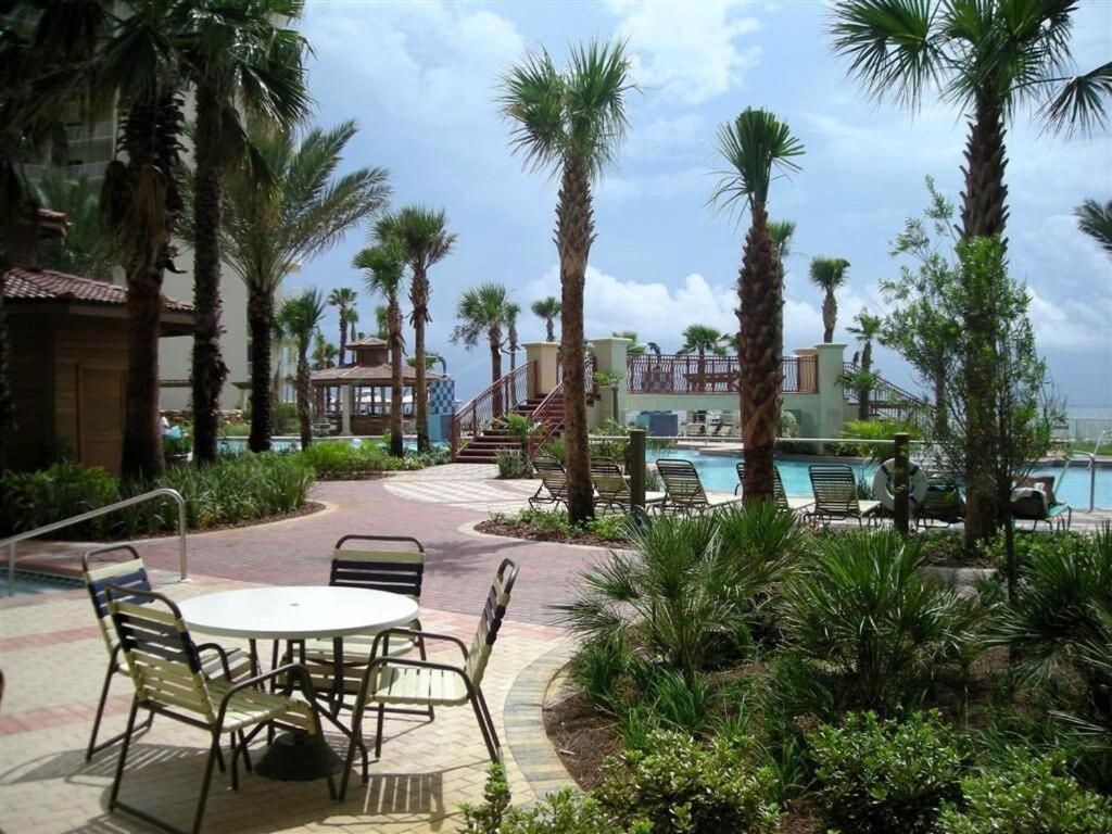 Pelican's Pointe At The Shores * Panama City Beach