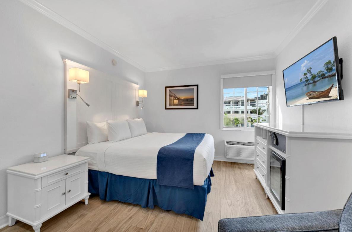 Bayfront 5th Avenue 3* Naples