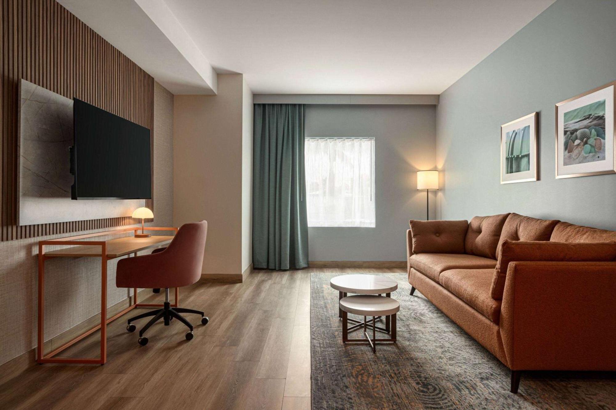 Sea Glass Place, Trademark Collection By Wyndham