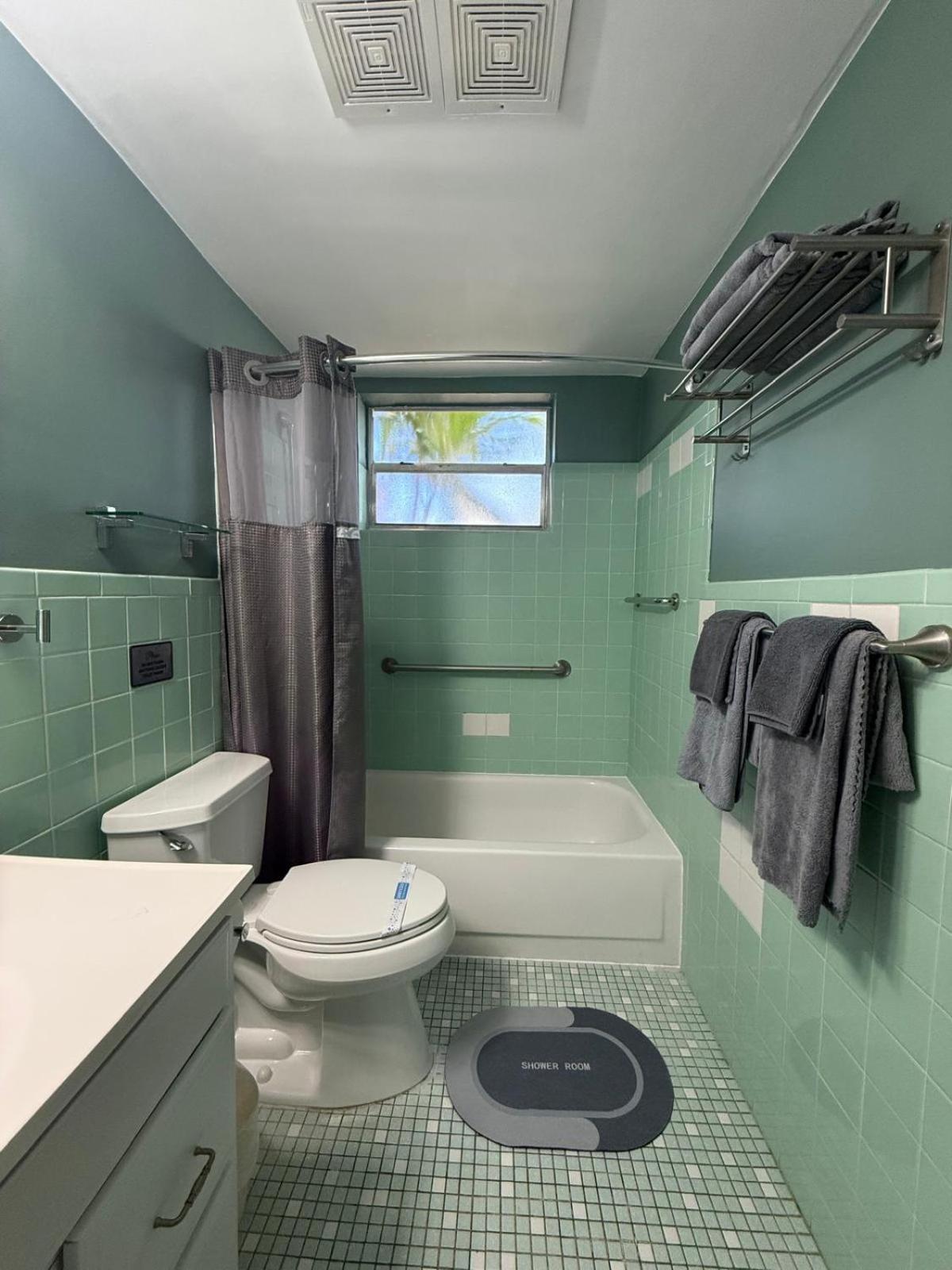 Sheridan Apartment Dania Beach