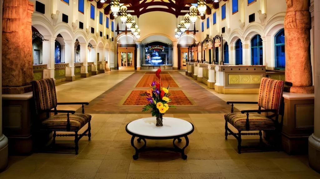 Resort Disney's Coronado Springs 3*