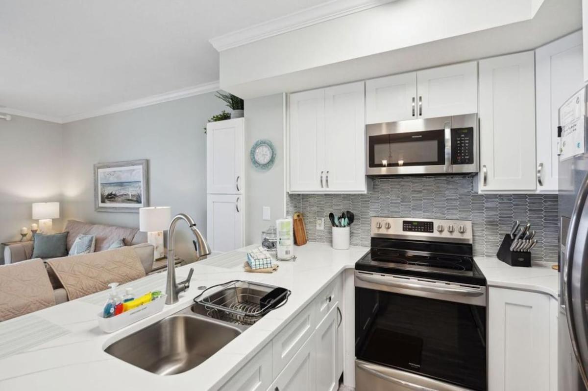 Celadon 1506 Beachfront 1 Bedroom 2 Ba Sleeps 6 Apartment *