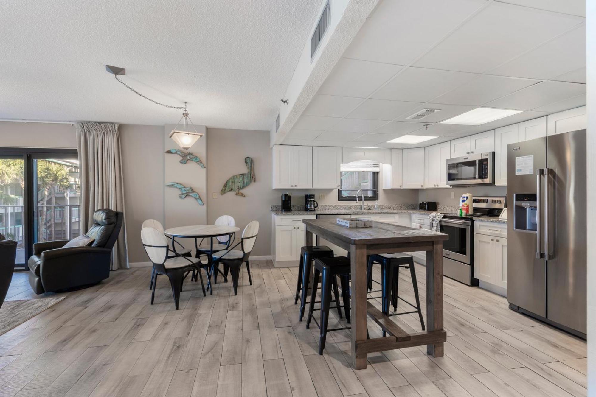 Watercrest 210- Sleeps 12 - Thomas Drive Retreat *