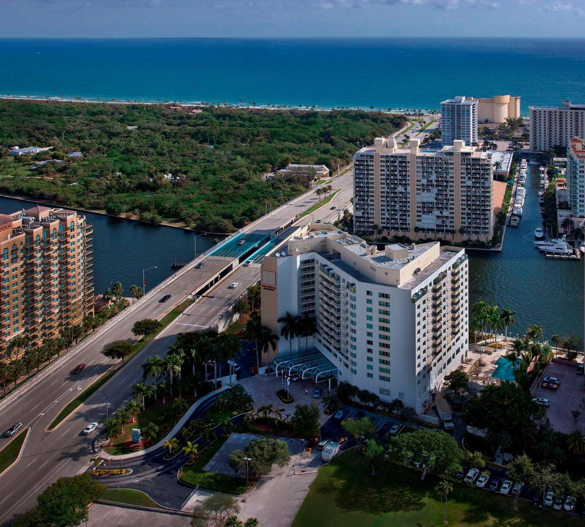 Gallery One - A Doubletree By Hilton