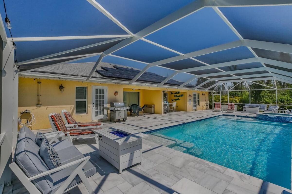 Pool&spa In Paradise Ii Bokeelia
